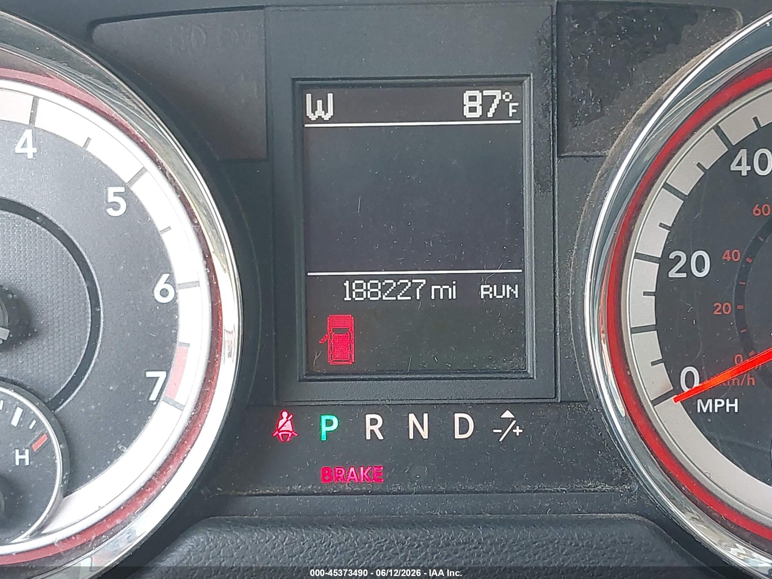 2011 Dodge Grand Caravan Crew White vin: 2D4RN5DGXBR678487