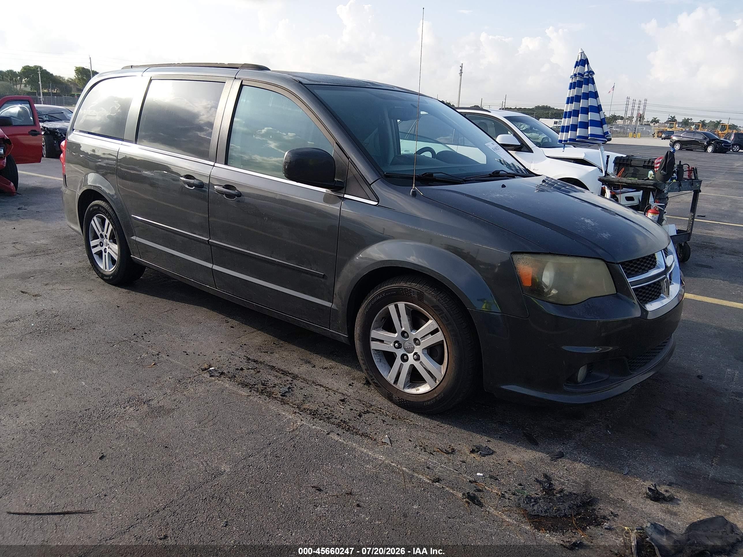 2011 Dodge Grand Caravan Crew Серый vin: 2D4RN5DGXBR711813
