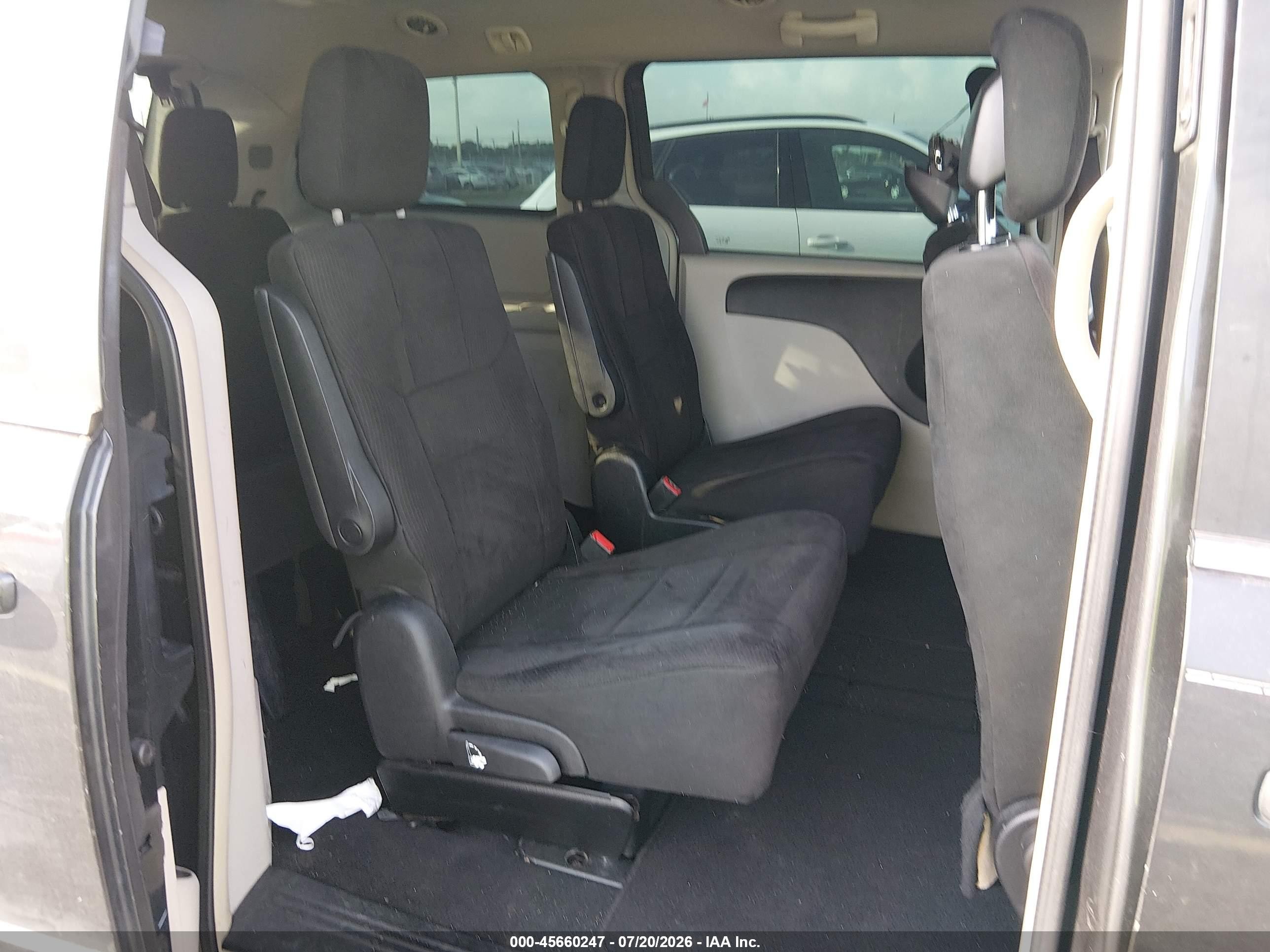 2011 Dodge Grand Caravan Crew Серый vin: 2D4RN5DGXBR711813