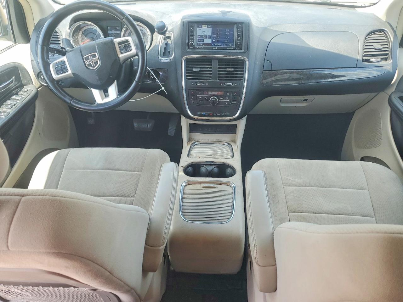 2011 Dodge Grand Caravan Crew Silver vin: 2D4RN5DGXBR791100