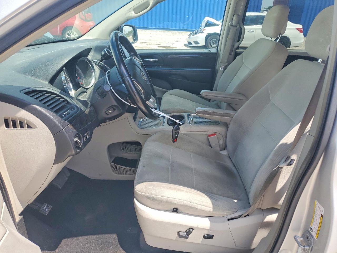 2011 Dodge Grand Caravan Crew Silver vin: 2D4RN5DGXBR791100