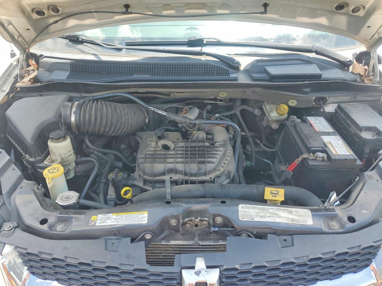2011 Dodge Grand Caravan Crew Silver vin: 2D4RN5DGXBR791100