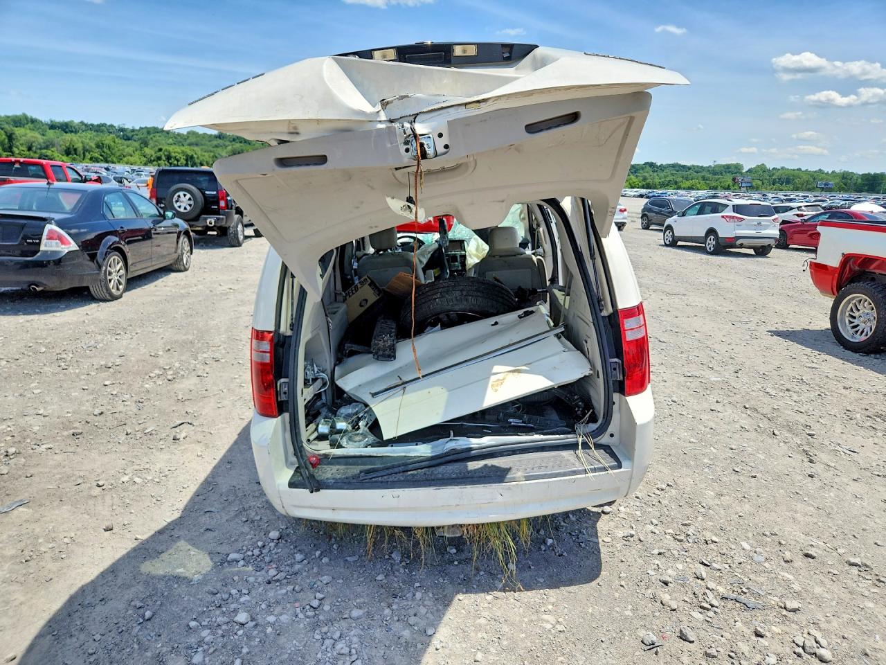 2010 Dodge Grand Caravan Sxt White vin: 2D4RN5DX0AR146499