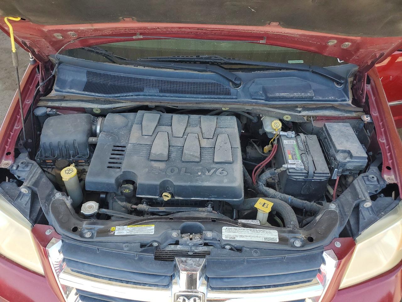 2010 Dodge Grand Caravan Sxt Maroon vin: 2D4RN5DX0AR419005