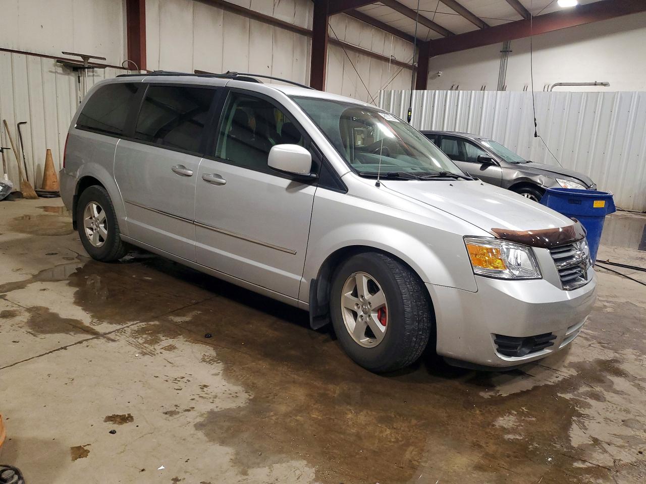 2010 Dodge Grand Caravan Sxt Gray vin: 2D4RN5DX1AR126388