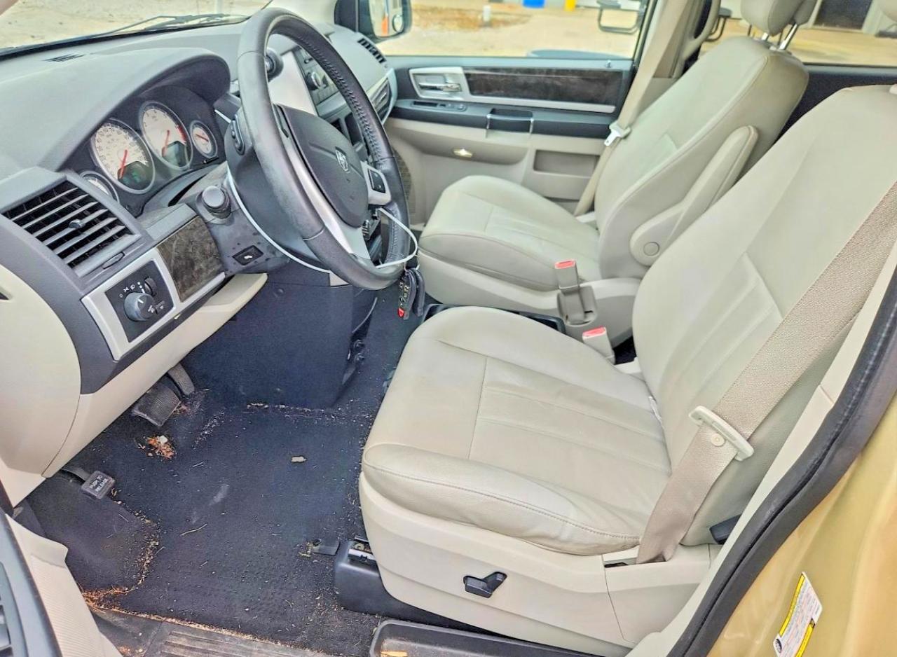 2010 Dodge Grand Caravan Sxt Beige vin: 2D4RN5DX2AR446612