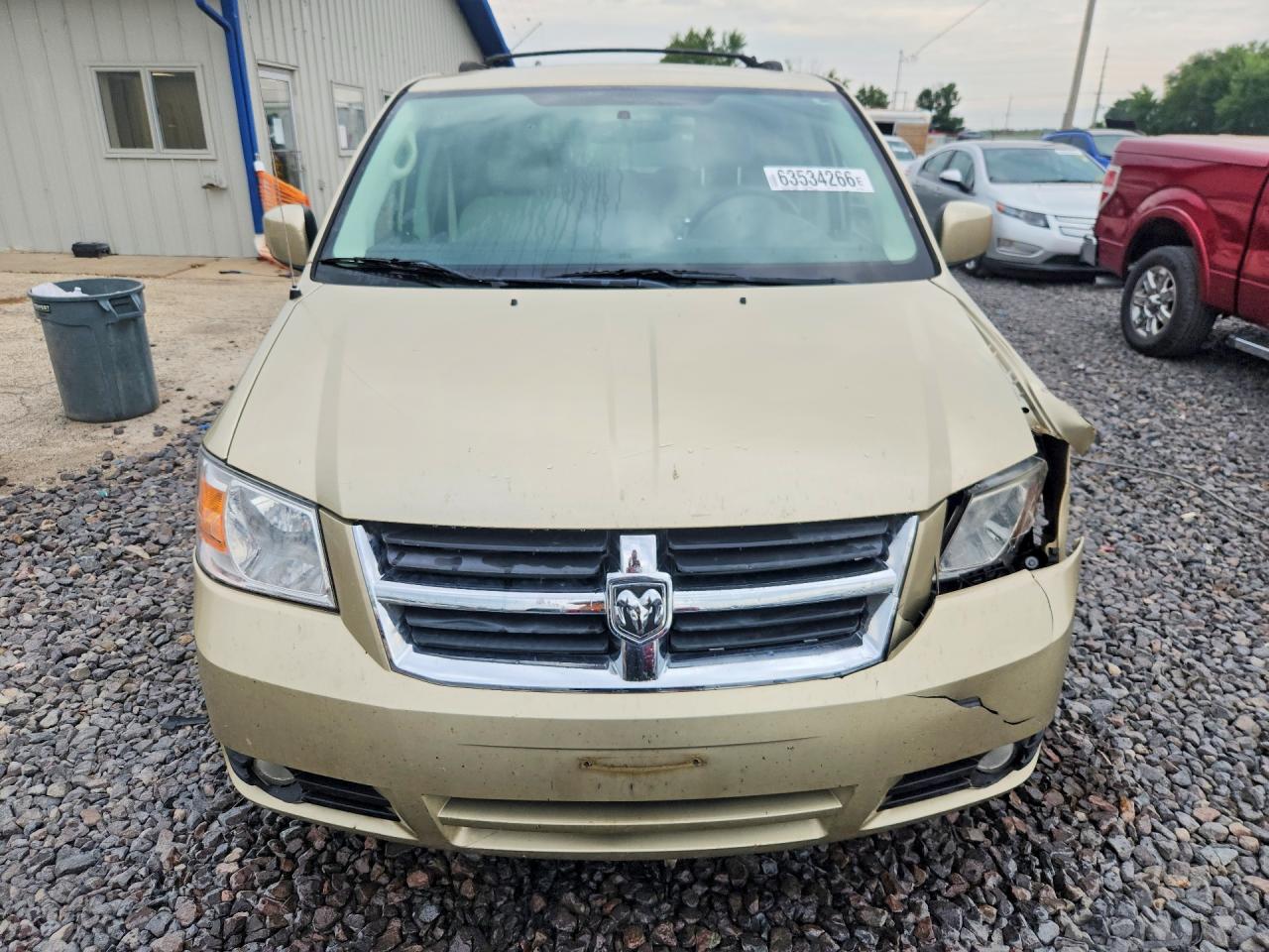 2010 Dodge Grand Caravan Sxt Beige vin: 2D4RN5DX2AR446612