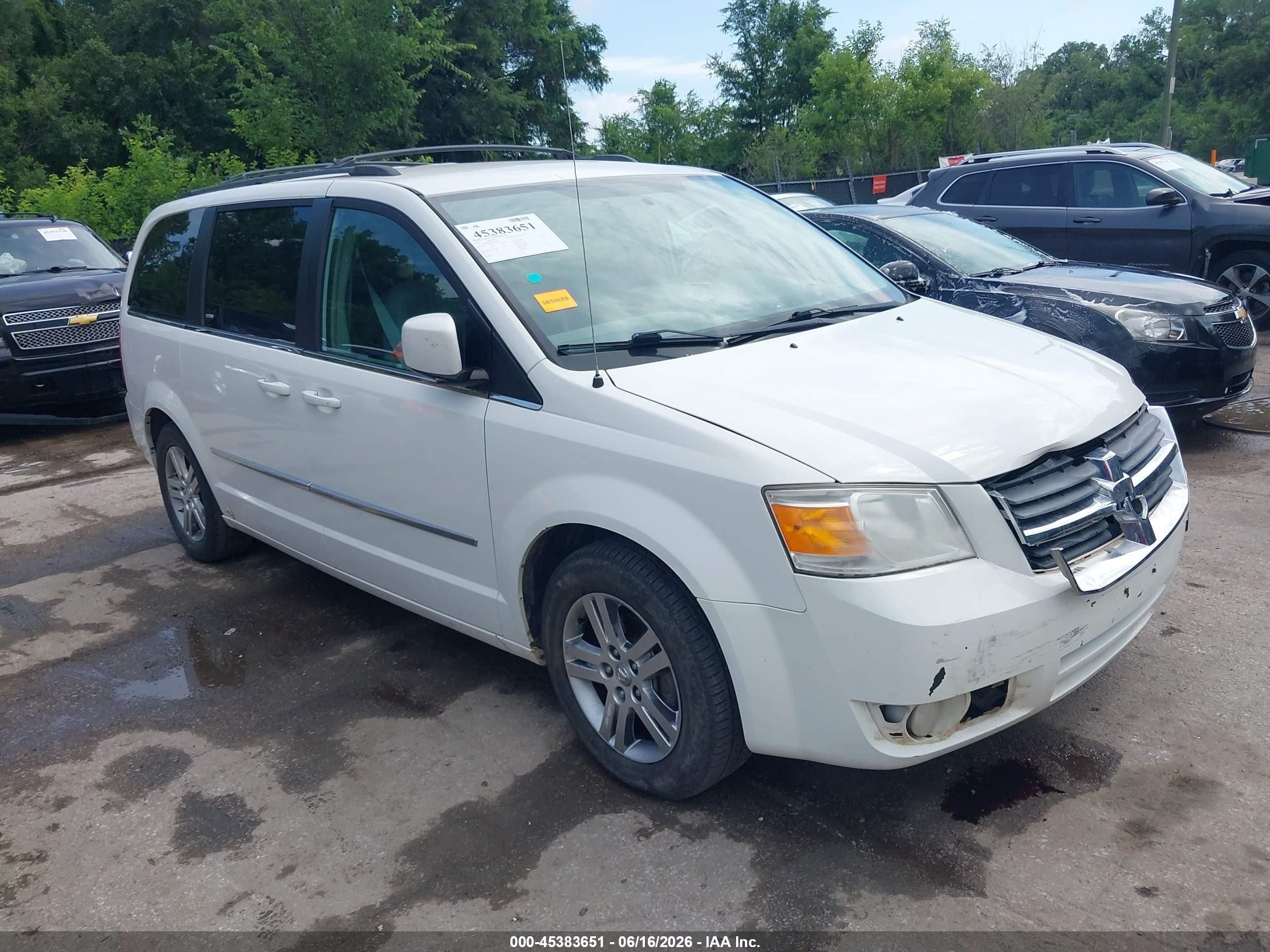2010 Dodge Grand Caravan Sxt White vin: 2D4RN5DX3AR290225
