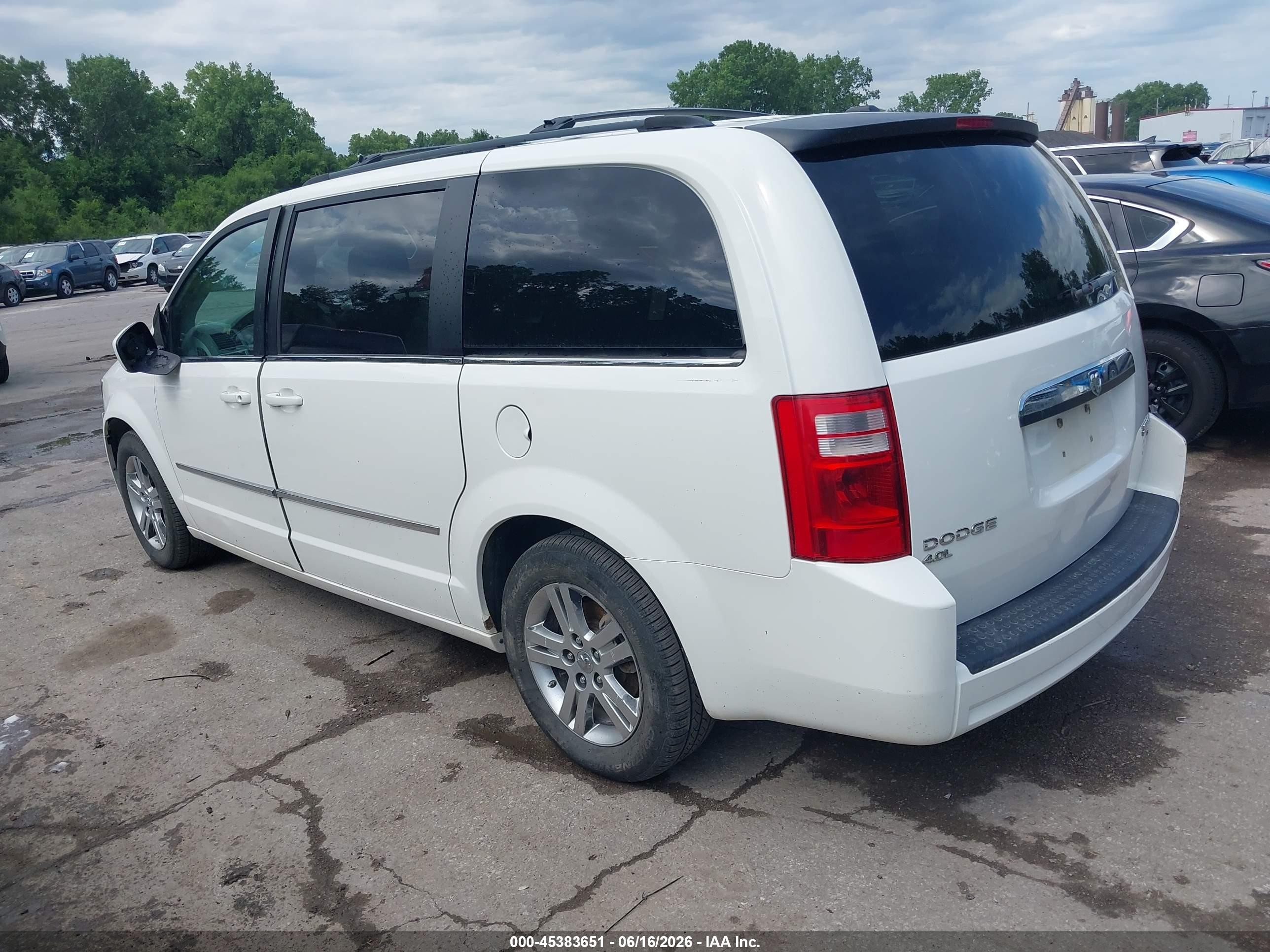 2010 Dodge Grand Caravan Sxt White vin: 2D4RN5DX3AR290225