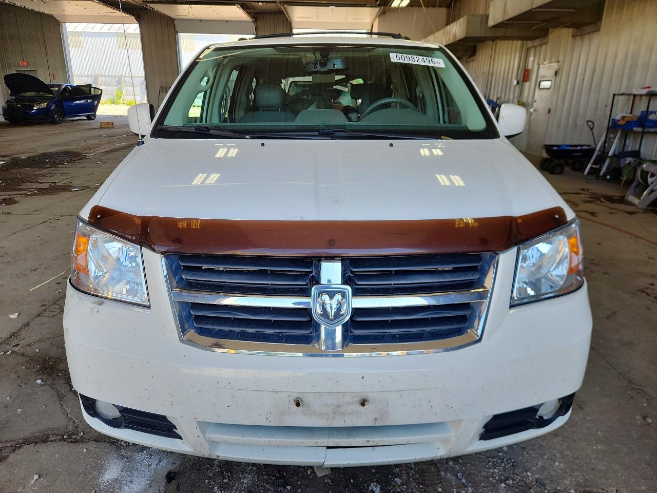 2010 Dodge Grand Caravan Sxt White vin: 2D4RN5DX4AR147834