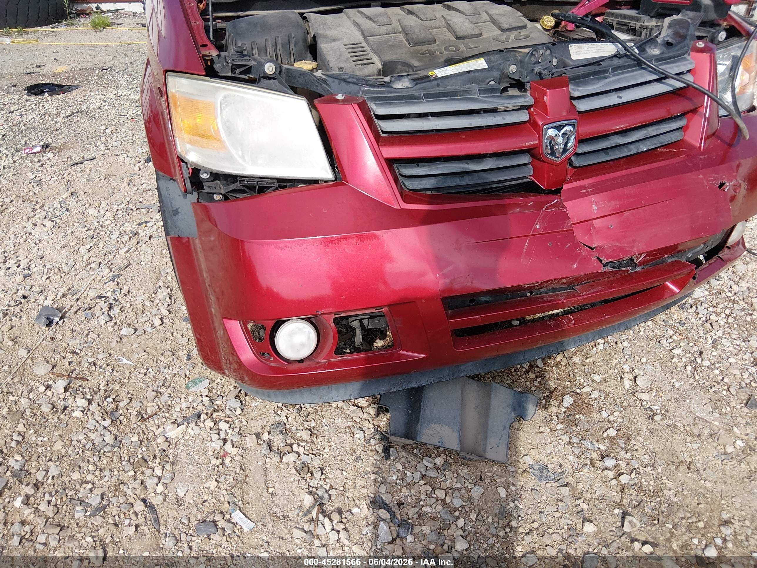 2010 Dodge Grand Caravan Sxt Red vin: 2D4RN5DX5AR124465