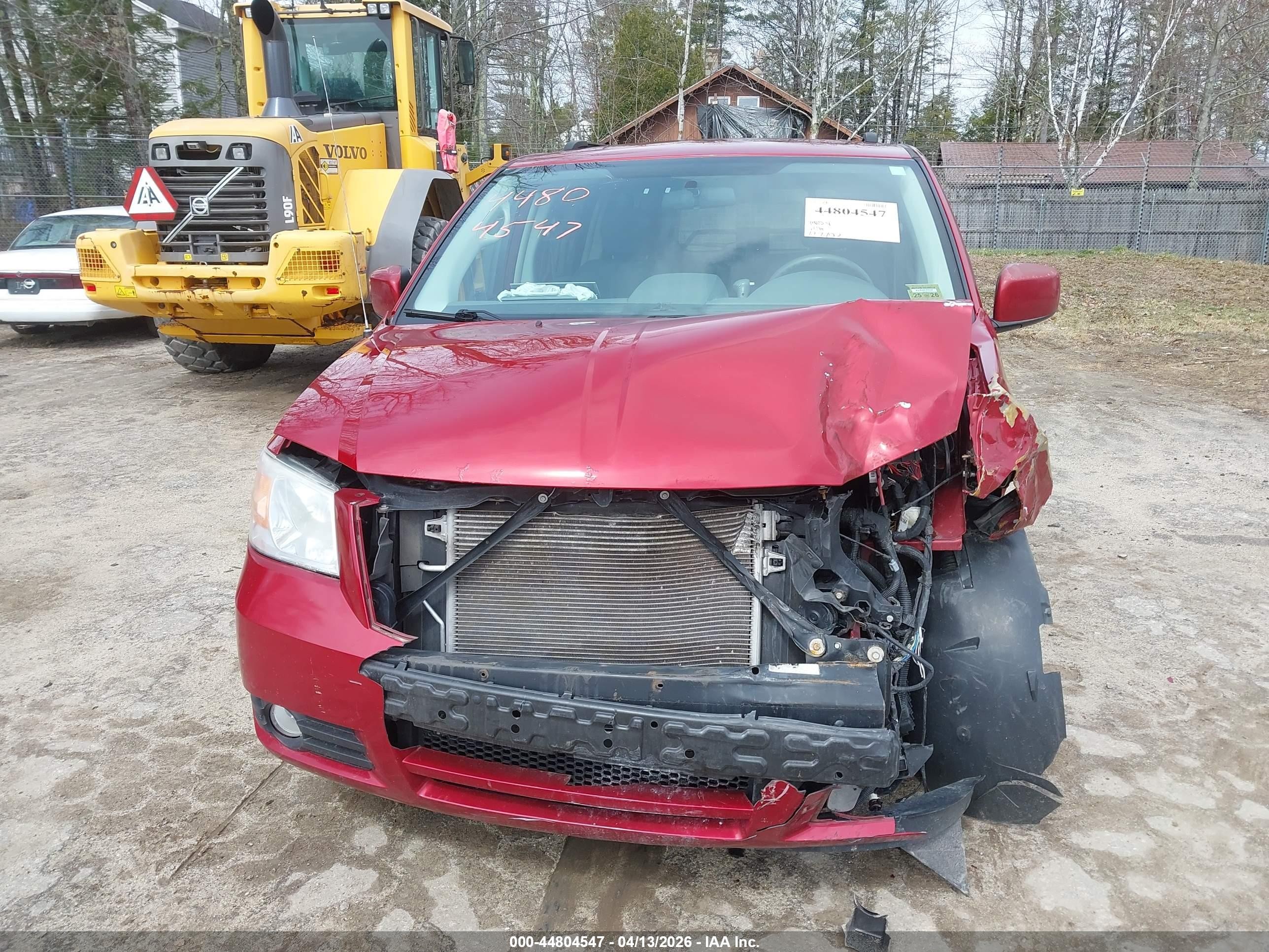 2010 Dodge Grand Caravan Sxt Красный vin: 2D4RN5DX5AR126328