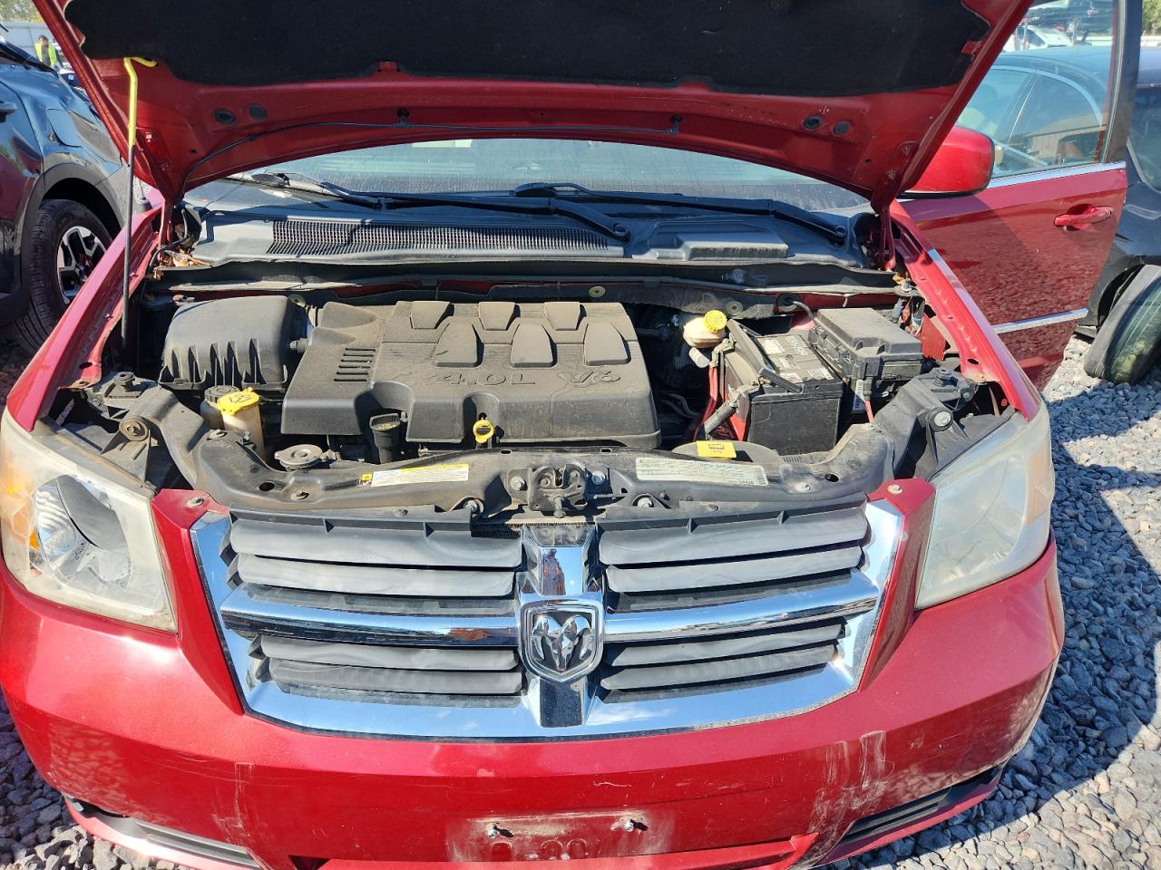 2010 Dodge Grand Caravan Sxt Maroon vin: 2D4RN5DX9AR139129