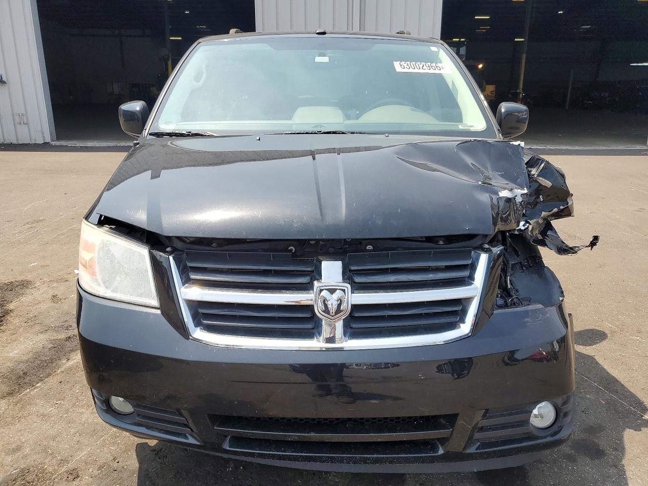 2010 Dodge Grand Caravan Sxt Black vin: 2D4RN5DX9AR333613