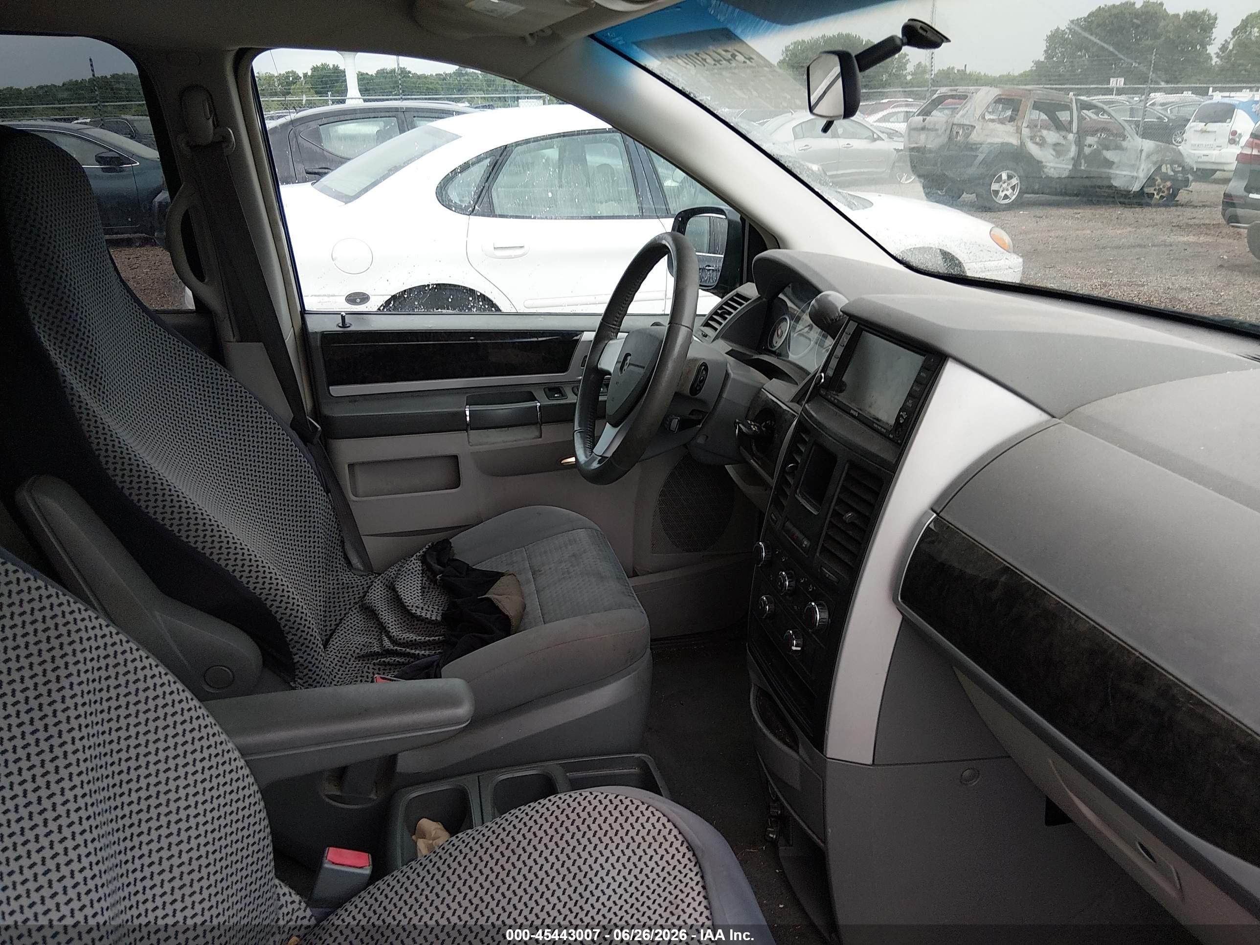 2010 Dodge Grand Caravan Crew Black vin: 2D4RN6DX0AR438062