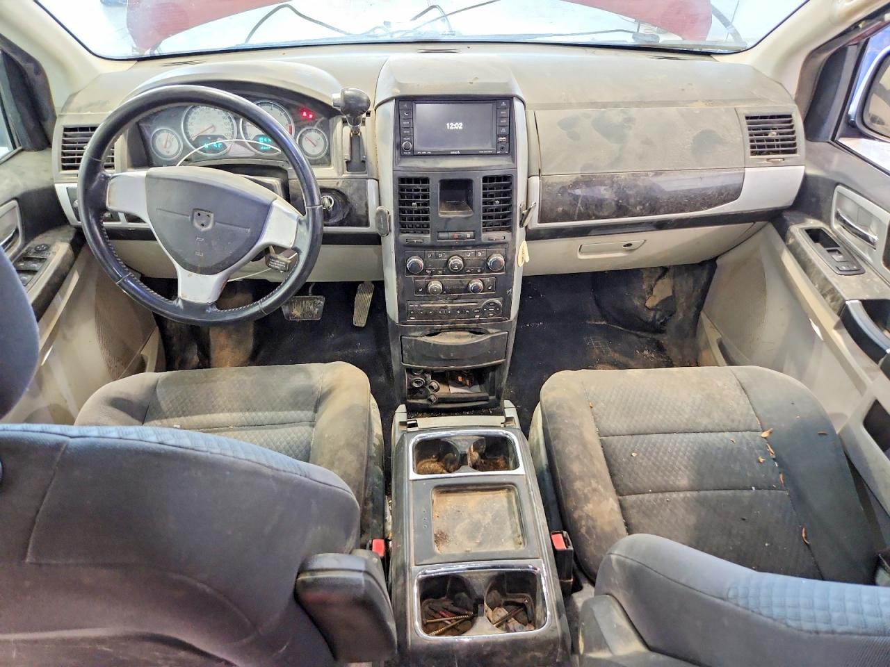 2010 Dodge Grand Caravan Crew Maroon vin: 2D4RN6DX0AR440068