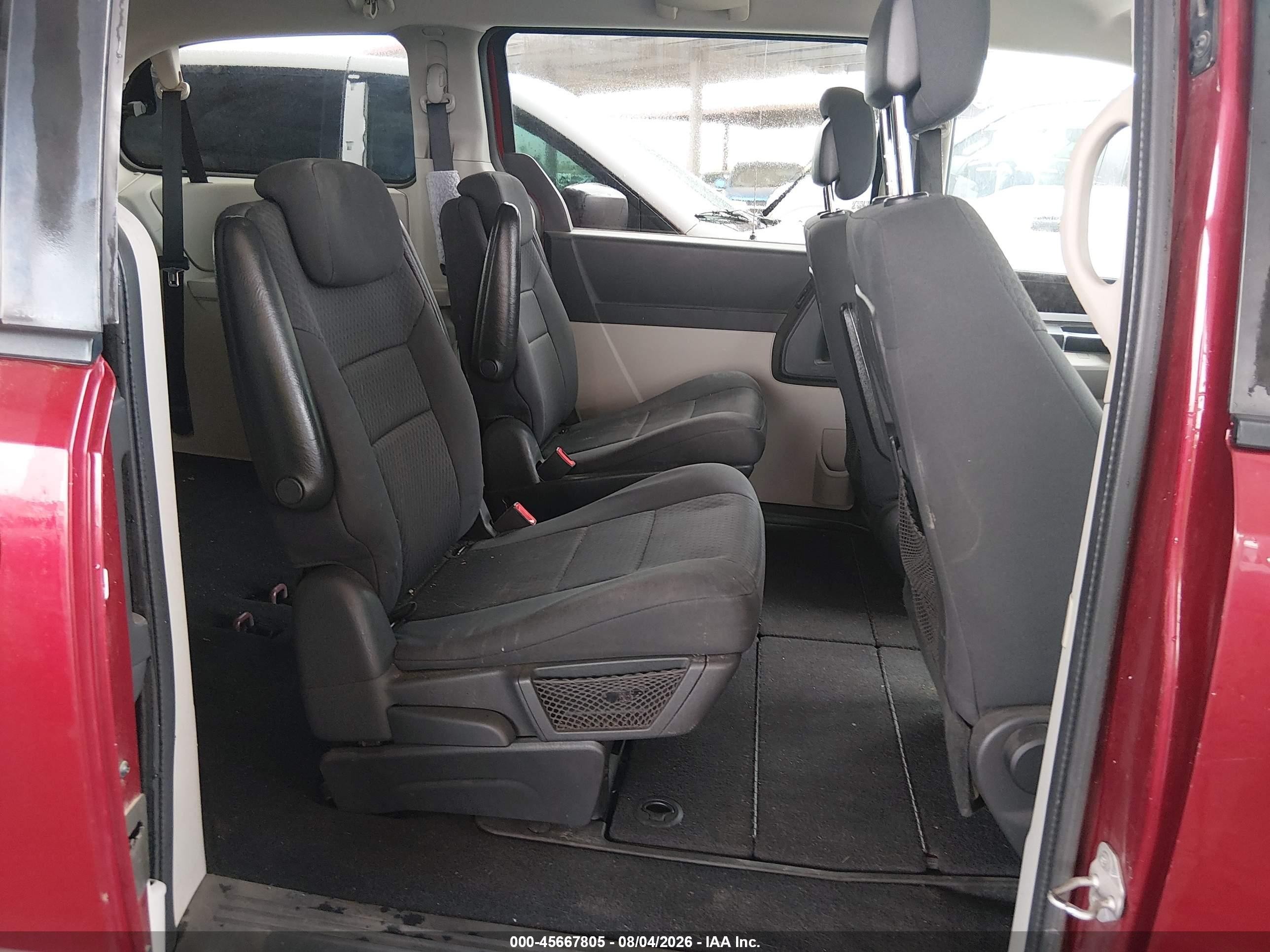 2010 Dodge Grand Caravan Crew Burgundy vin: 2D4RN6DX5AR343156