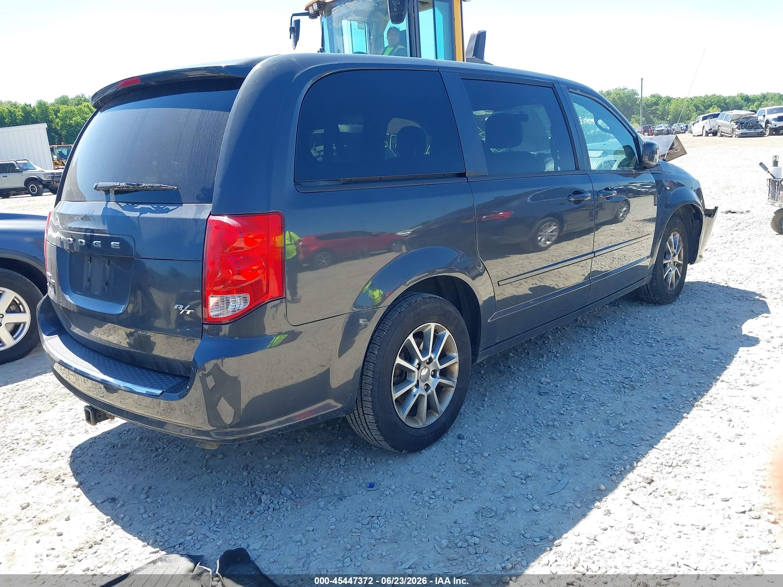 2011 Dodge Grand Caravan R/t Black vin: 2D4RN7DG1BR696890