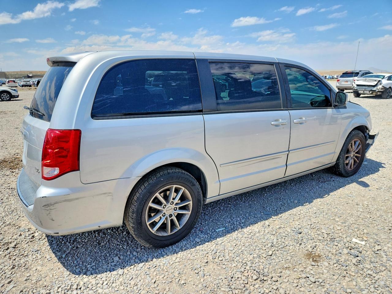 2011 Dodge Grand Caravan R/t Silver vin: 2D4RN7DG2BR776375