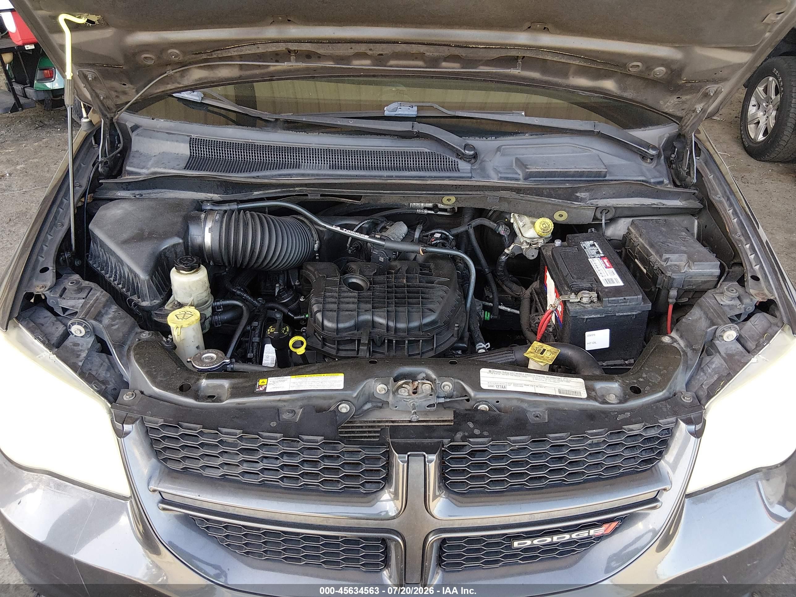 2011 Dodge Grand Caravan R/t Серый vin: 2D4RN7DG7BR711019