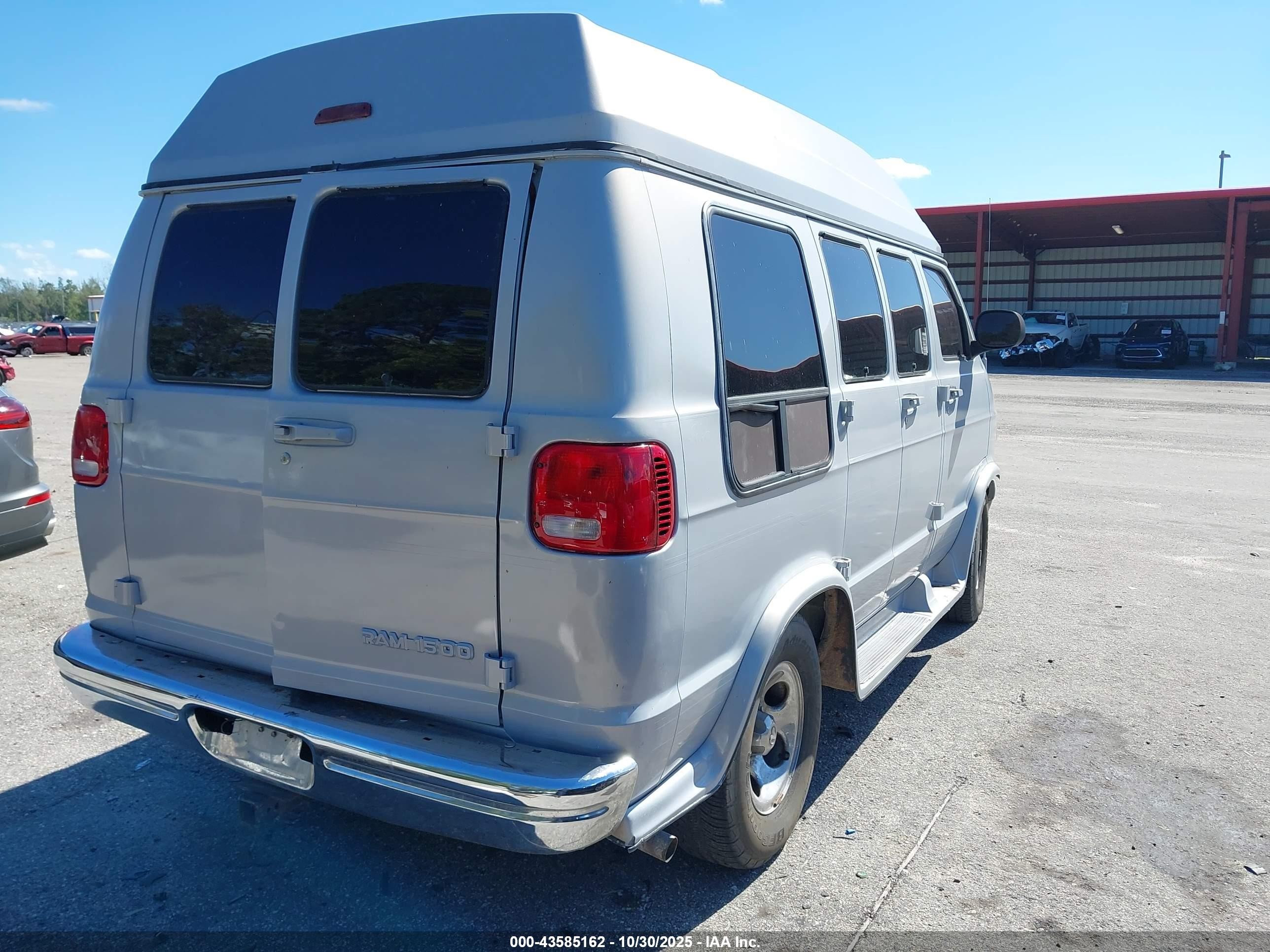 2003 Dodge Ram Van 1500 Conversion Blue vin: 2D6WB11Y43K517605