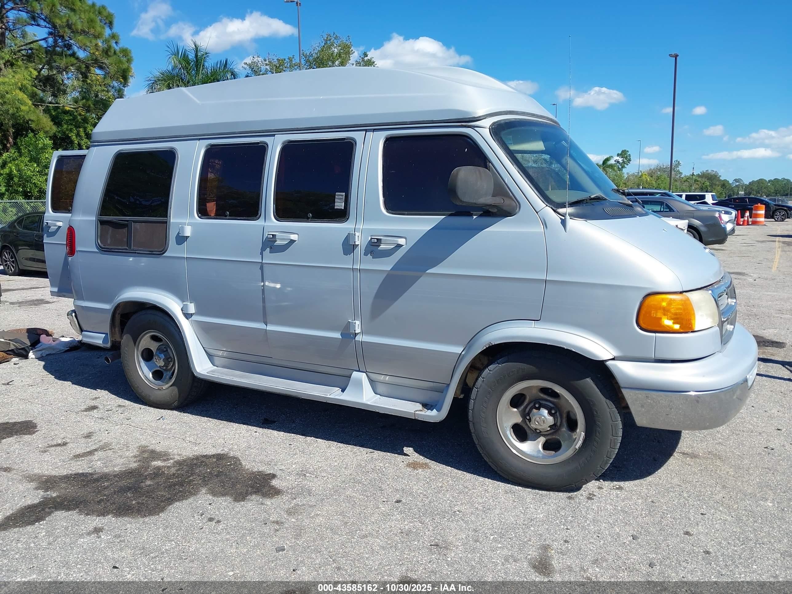 2003 Dodge Ram Van 1500 Conversion Blue vin: 2D6WB11Y43K517605