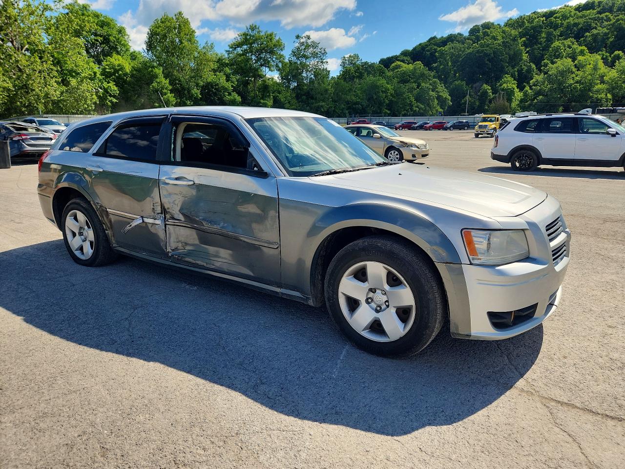 2008 Dodge Magnum Sxt Two Tone vin: 2D8FV37V68H156275