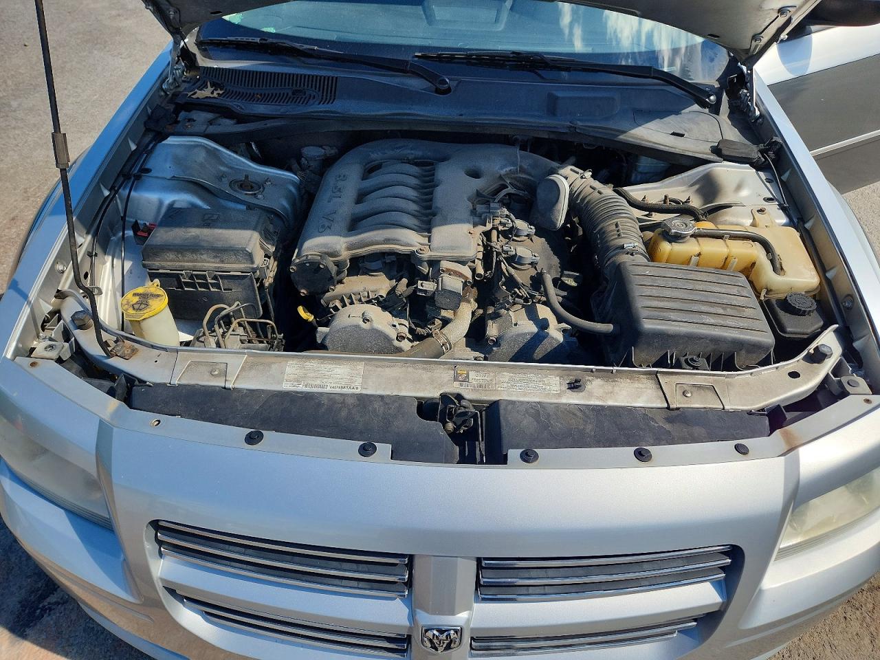 2008 Dodge Magnum Sxt Two Tone vin: 2D8FV37V68H156275