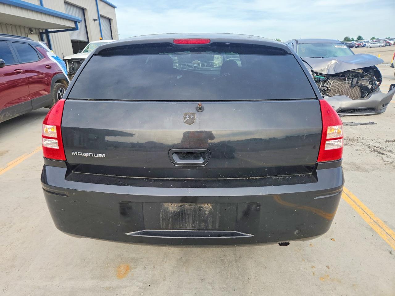 2005 Dodge Magnum Se Black vin: 2D8FV48T85H693275
