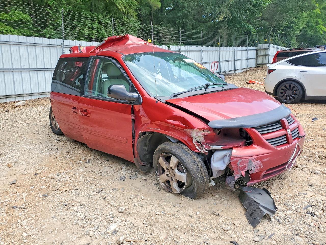 2005 Dodge Grand Caravan Sxt Темно-бордовый vin: 2D8GP44L05R503645