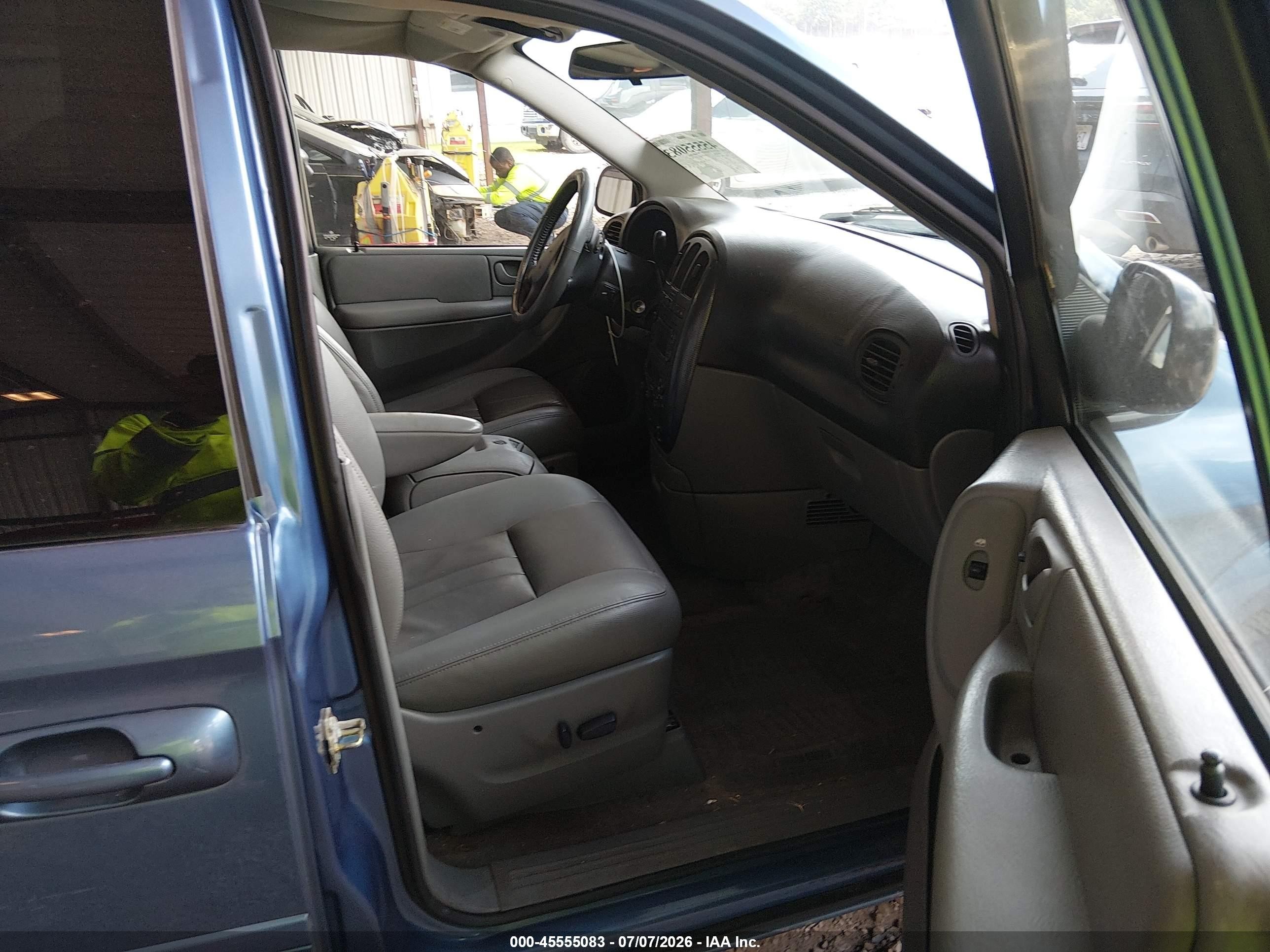 2007 Dodge Grand Caravan Sxt Blue vin: 2D8GP44L07R110263