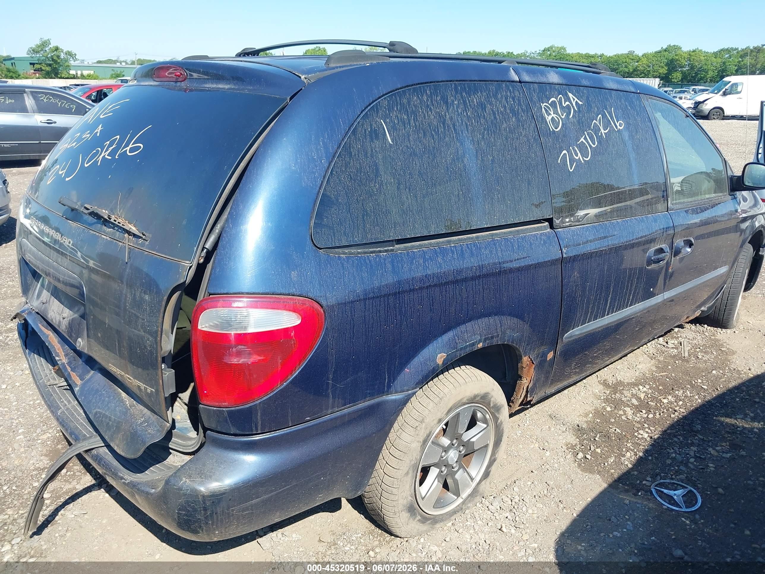 2003 Dodge Grand Caravan Sport Blue vin: 2D8GP44L23R328635
