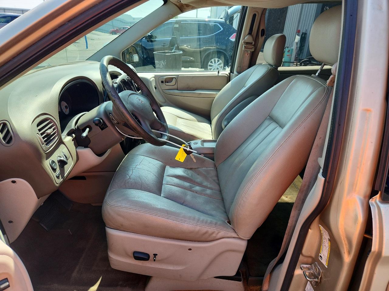 2005 Dodge Grand Caravan Sxt Gold vin: 2D8GP44L25R258797