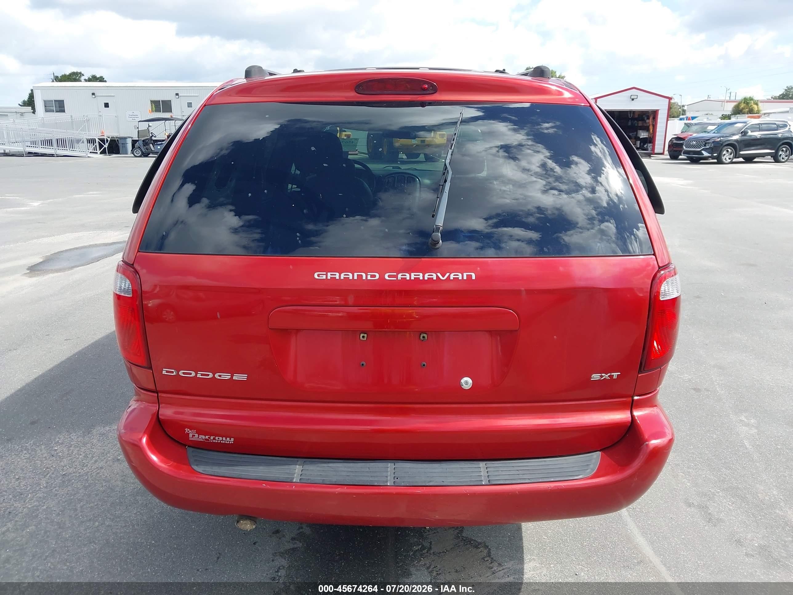 2005 Dodge Caravan Sxt Red vin: 2D8GP44L35R201251