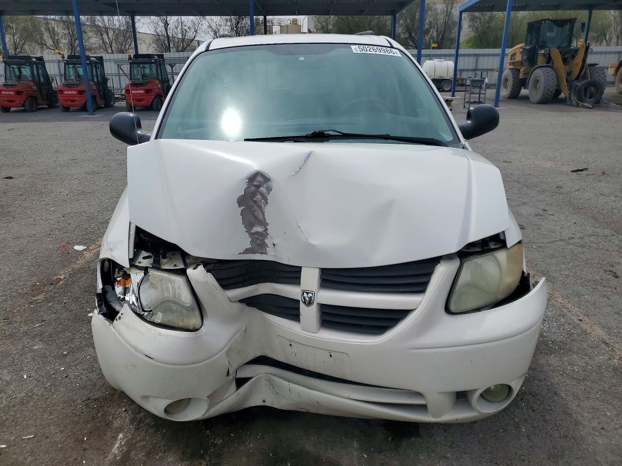 2005 Dodge Grand Caravan Sxt White vin: 2D8GP44L35R271834