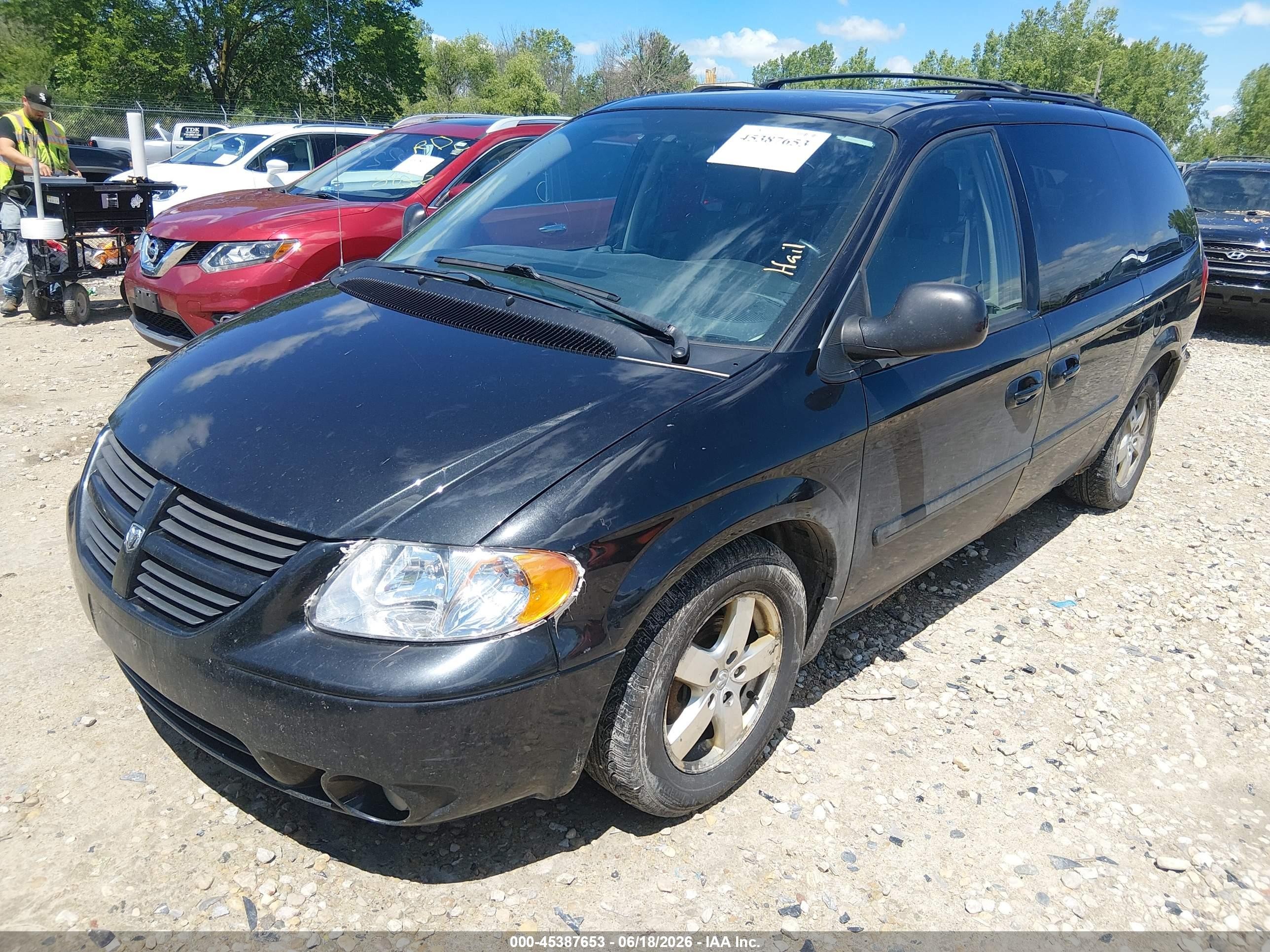 2007 Dodge Grand Caravan Sxt Black vin: 2D8GP44L47R295014