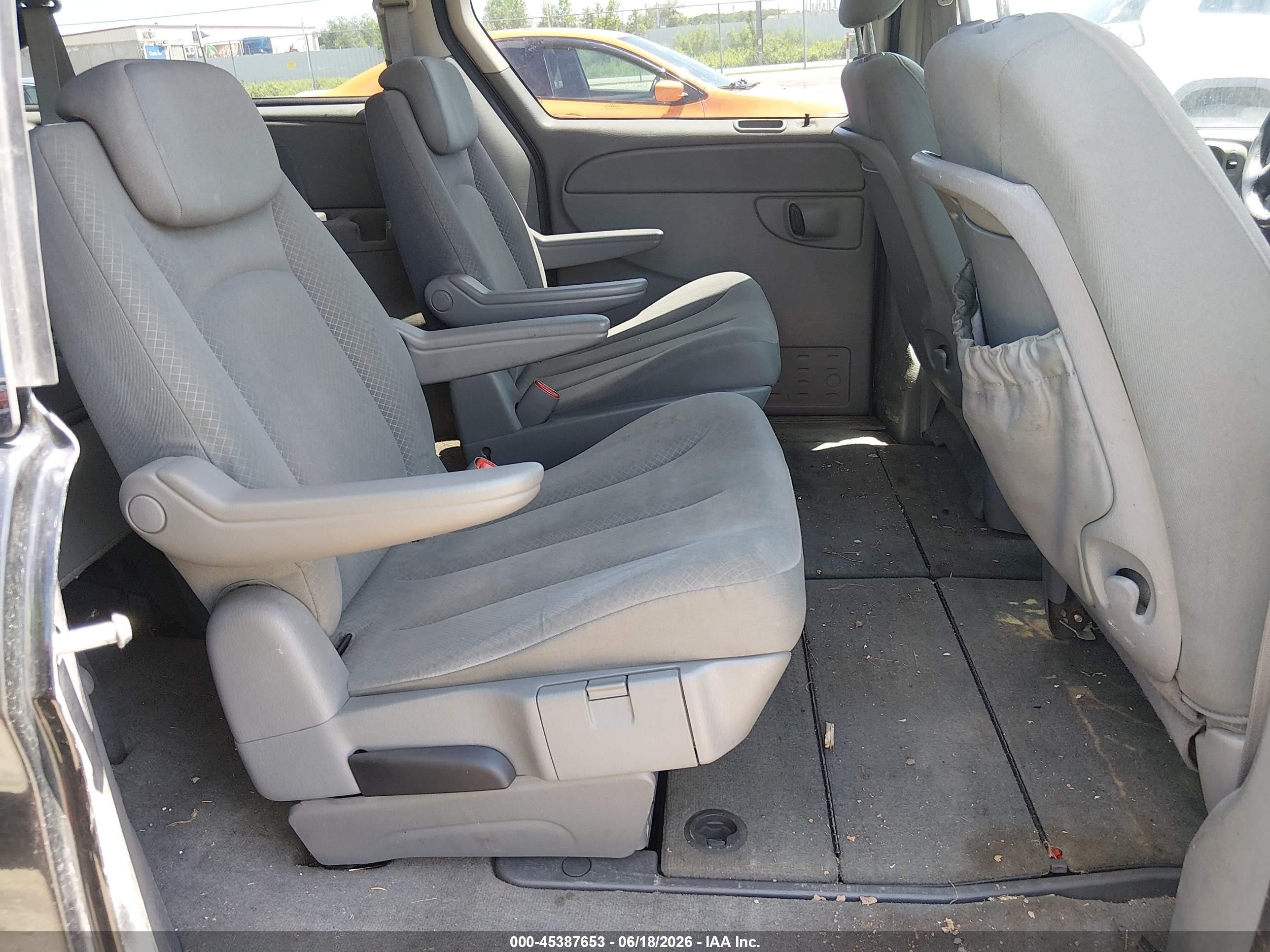 2007 Dodge Grand Caravan Sxt Black vin: 2D8GP44L47R295014