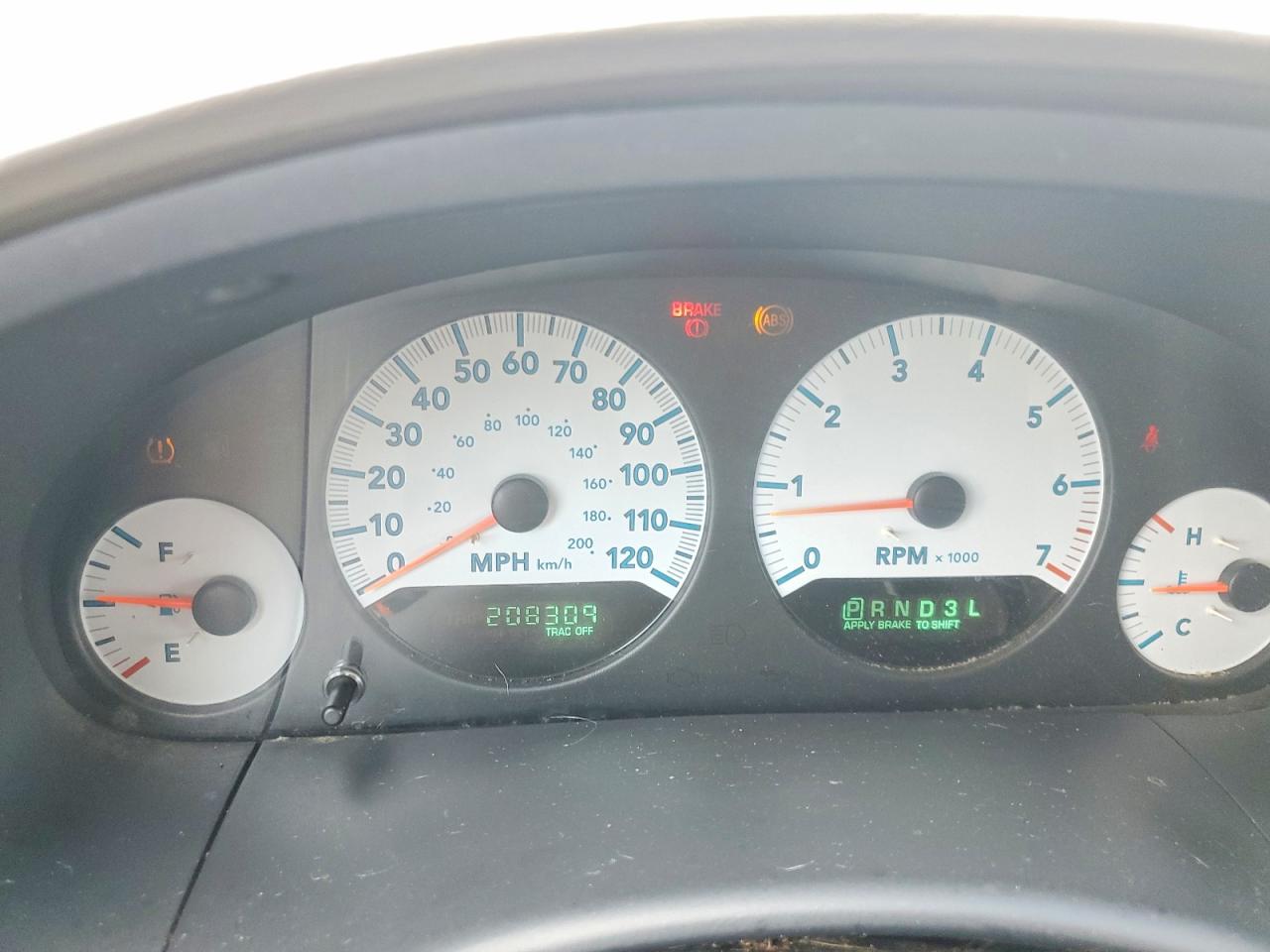 2007 Dodge Grand Caravan Sxt White vin: 2D8GP44L67R257476