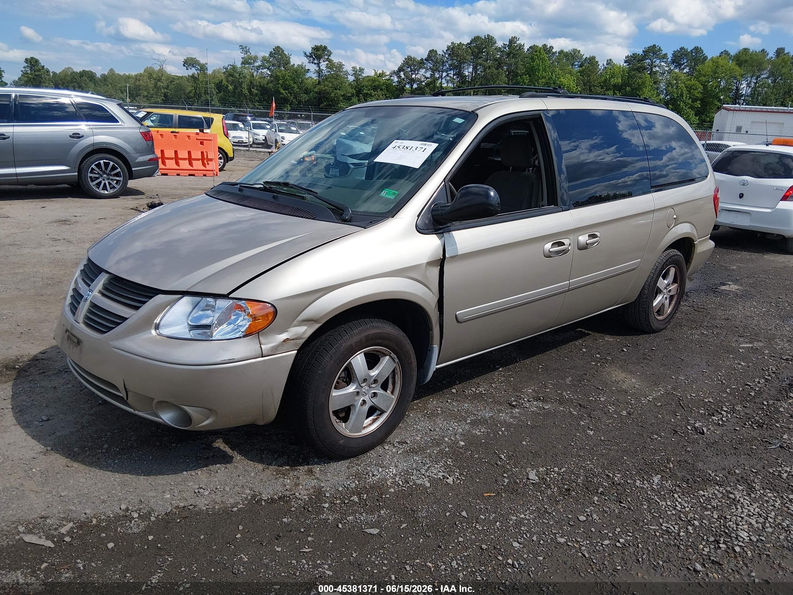 2006 Dodge Grand Caravan Sxt Gold vin: 2D8GP44L86R659241