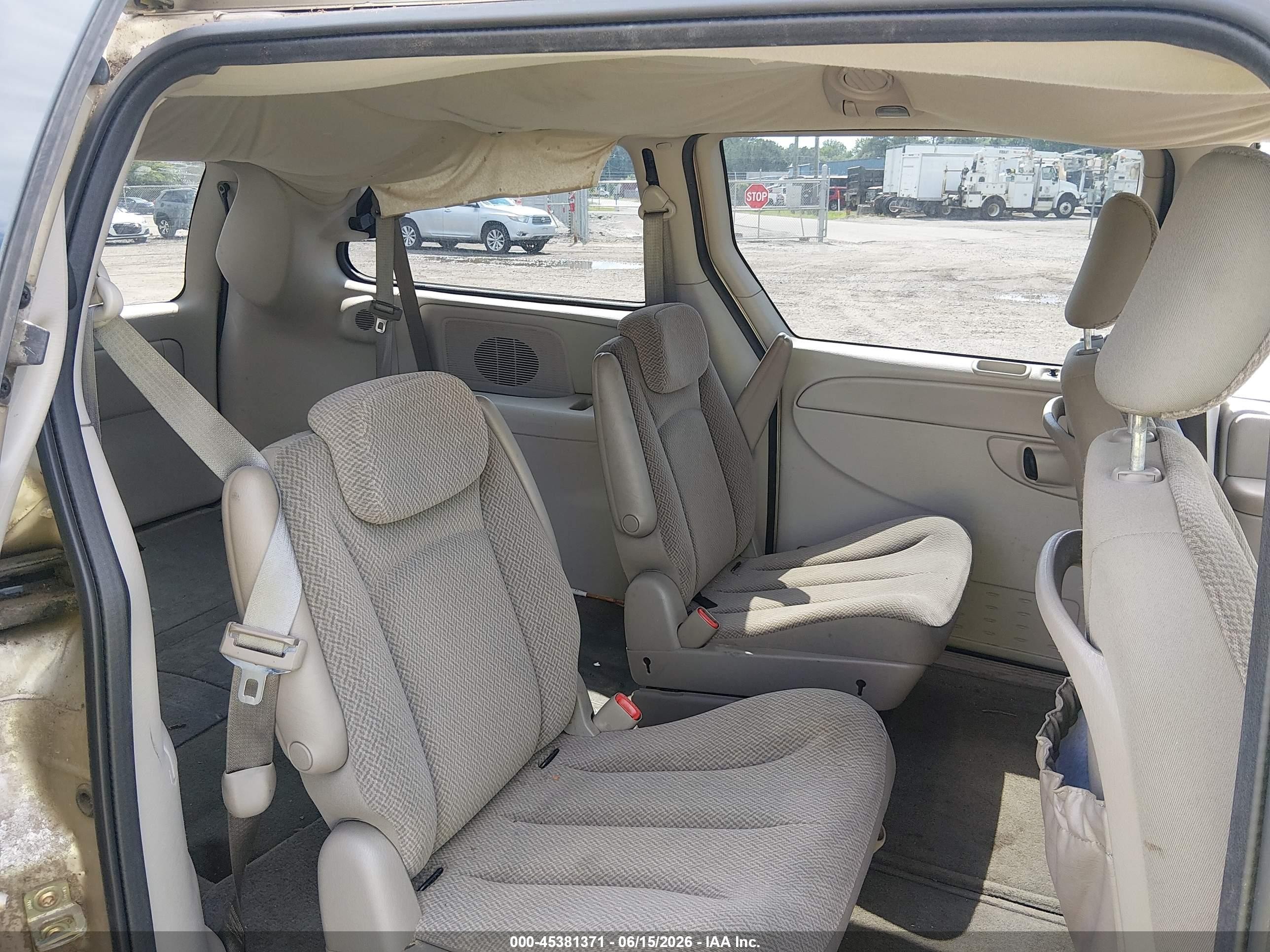 2006 Dodge Grand Caravan Sxt Gold vin: 2D8GP44L86R659241