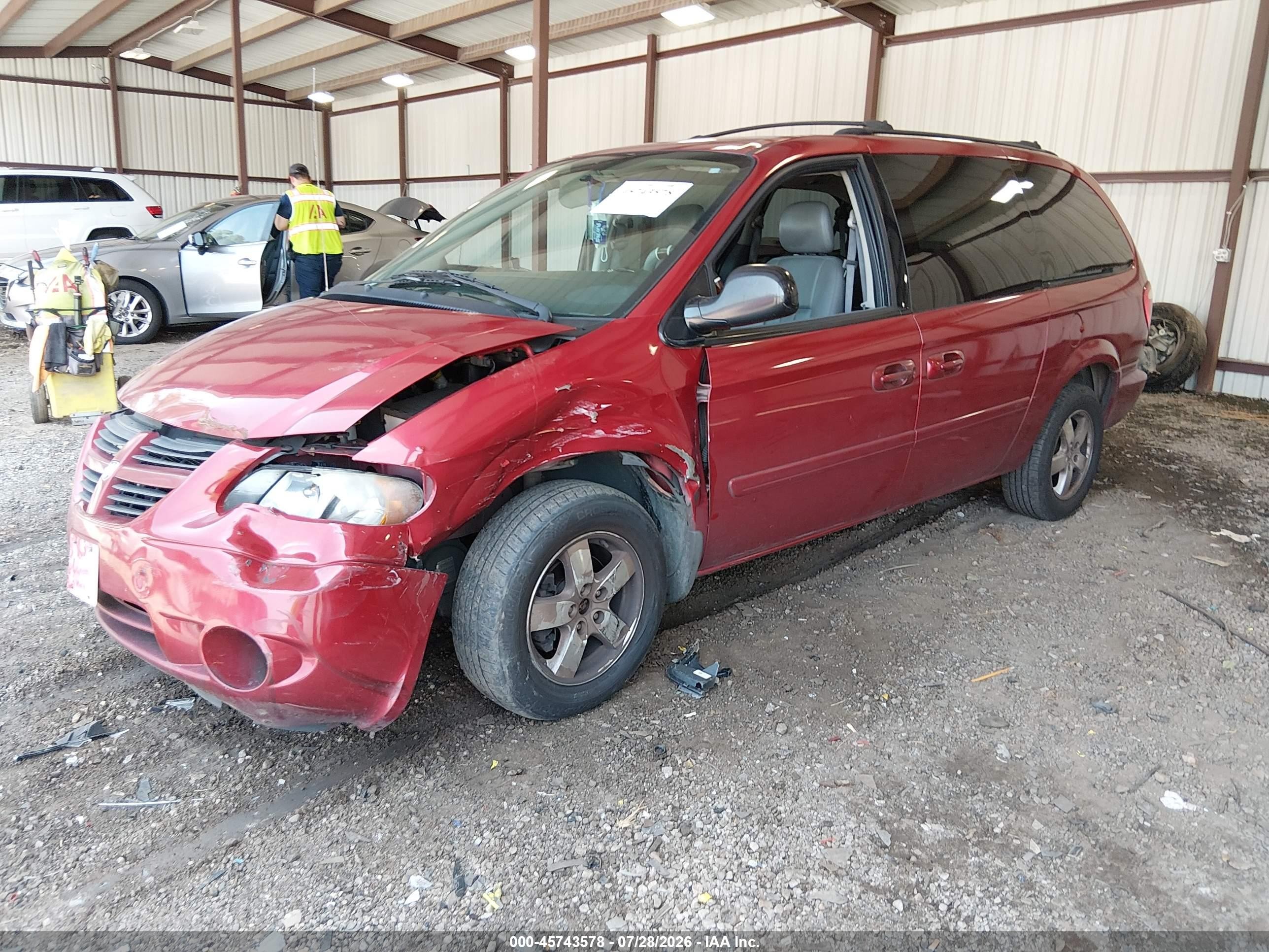 2007 Dodge Grand Caravan Sxt Red vin: 2D8GP44L87R266244