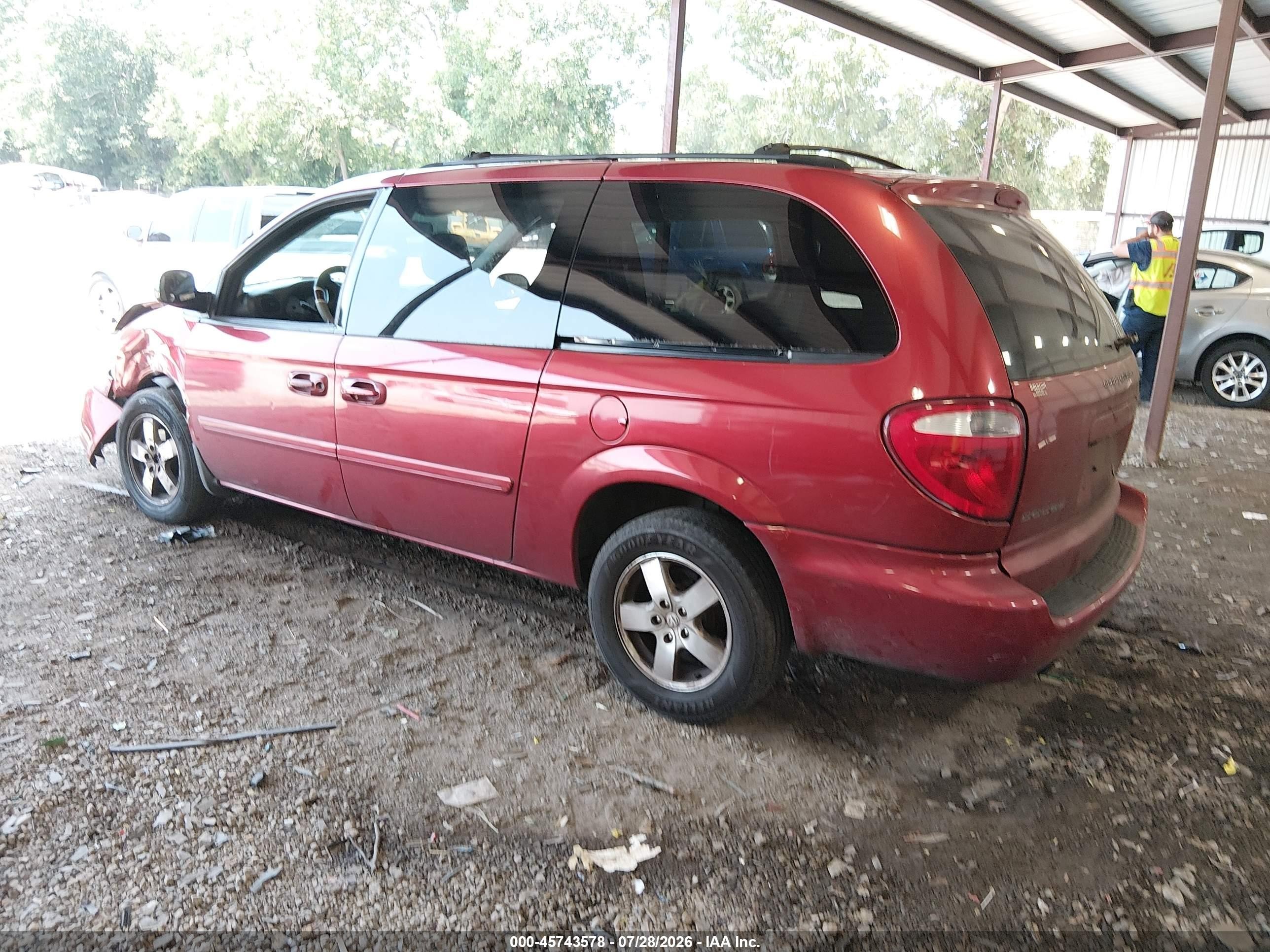 2007 Dodge Grand Caravan Sxt Red vin: 2D8GP44L87R266244