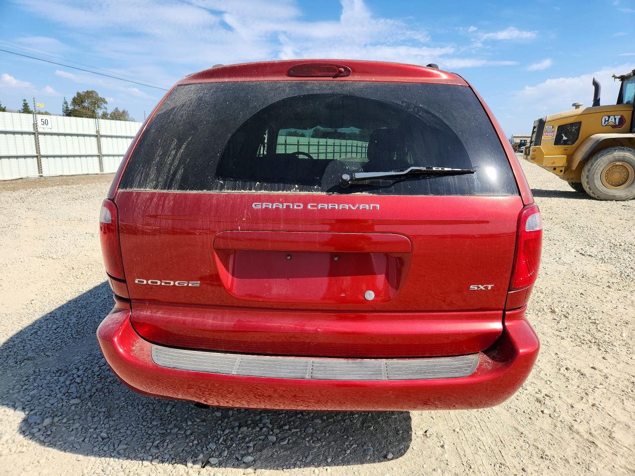 2007 Dodge Grand Caravan Sxt Красный vin: 2D8GP44LX7R318974