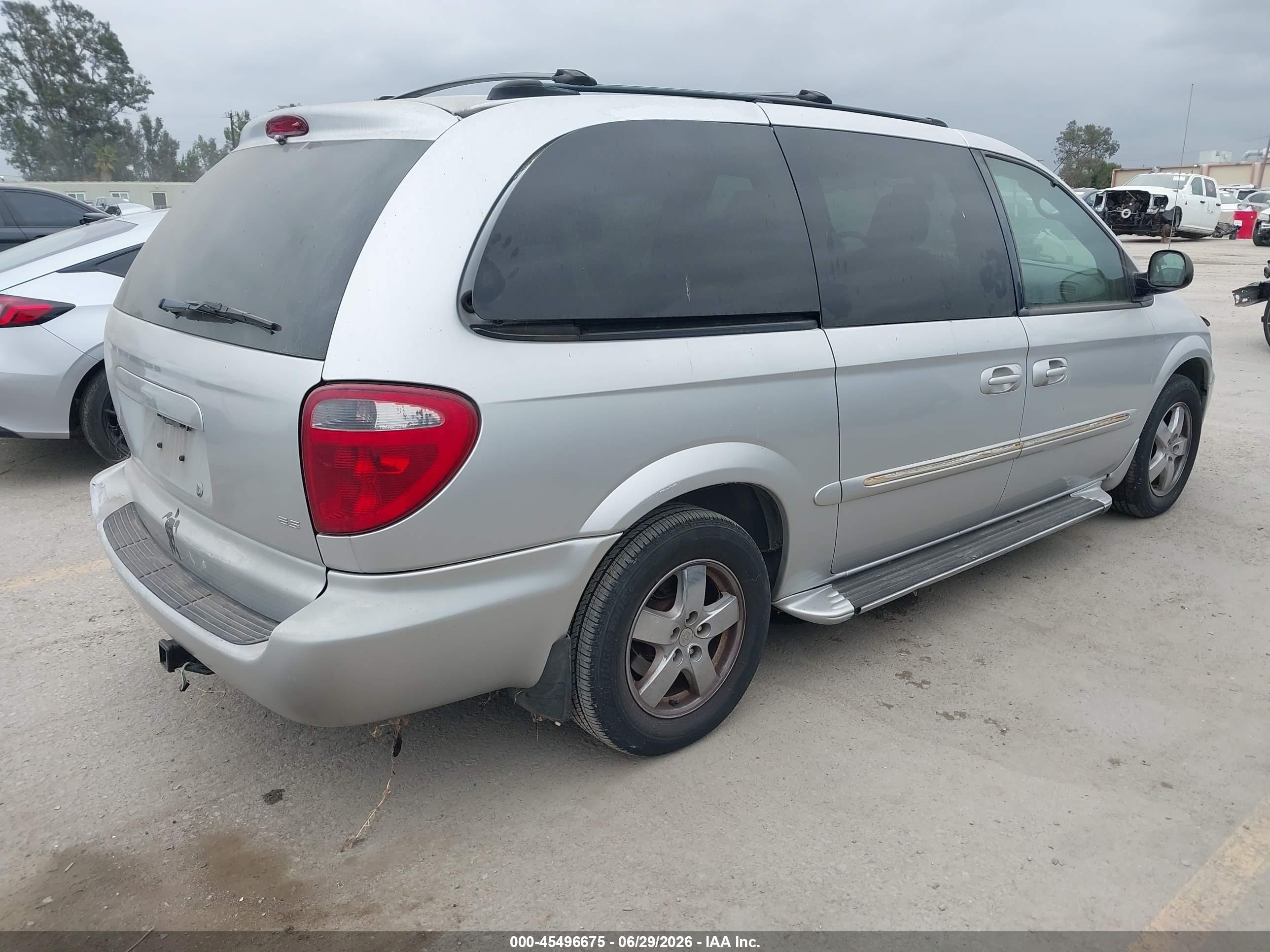 2003 Dodge Grand Caravan Es Silver vin: 2D8GP54L73R371261