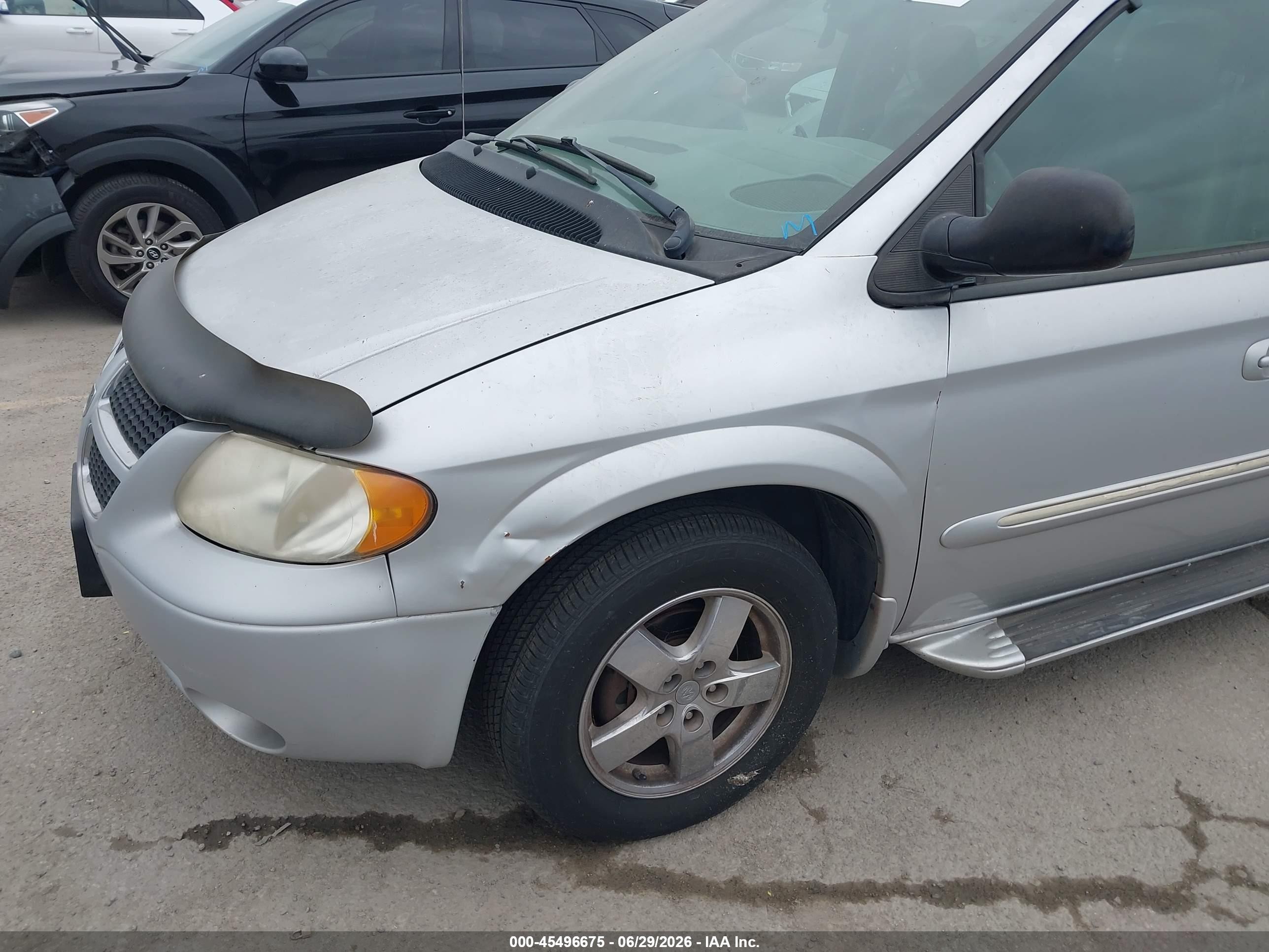 2003 Dodge Grand Caravan Es Silver vin: 2D8GP54L73R371261