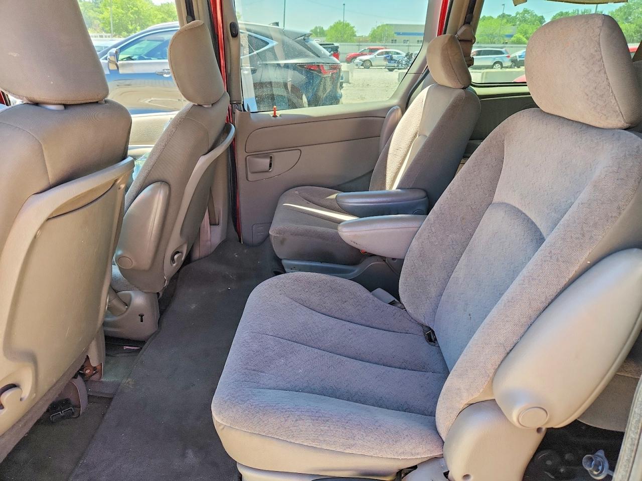 2003 Dodge Grand Caravan Sport Brown vin: 2D8GT44L33R115348