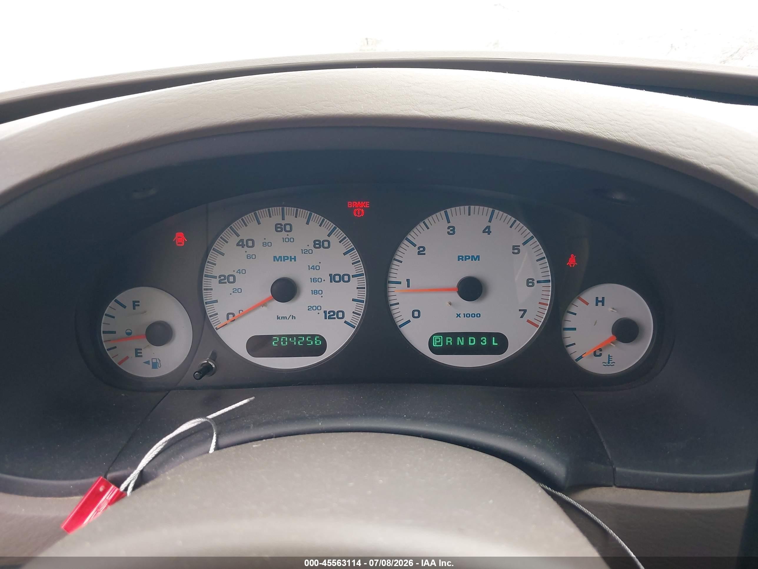 2003 Dodge Grand Caravan Sport Silver vin: 2D8GT44L93R217558