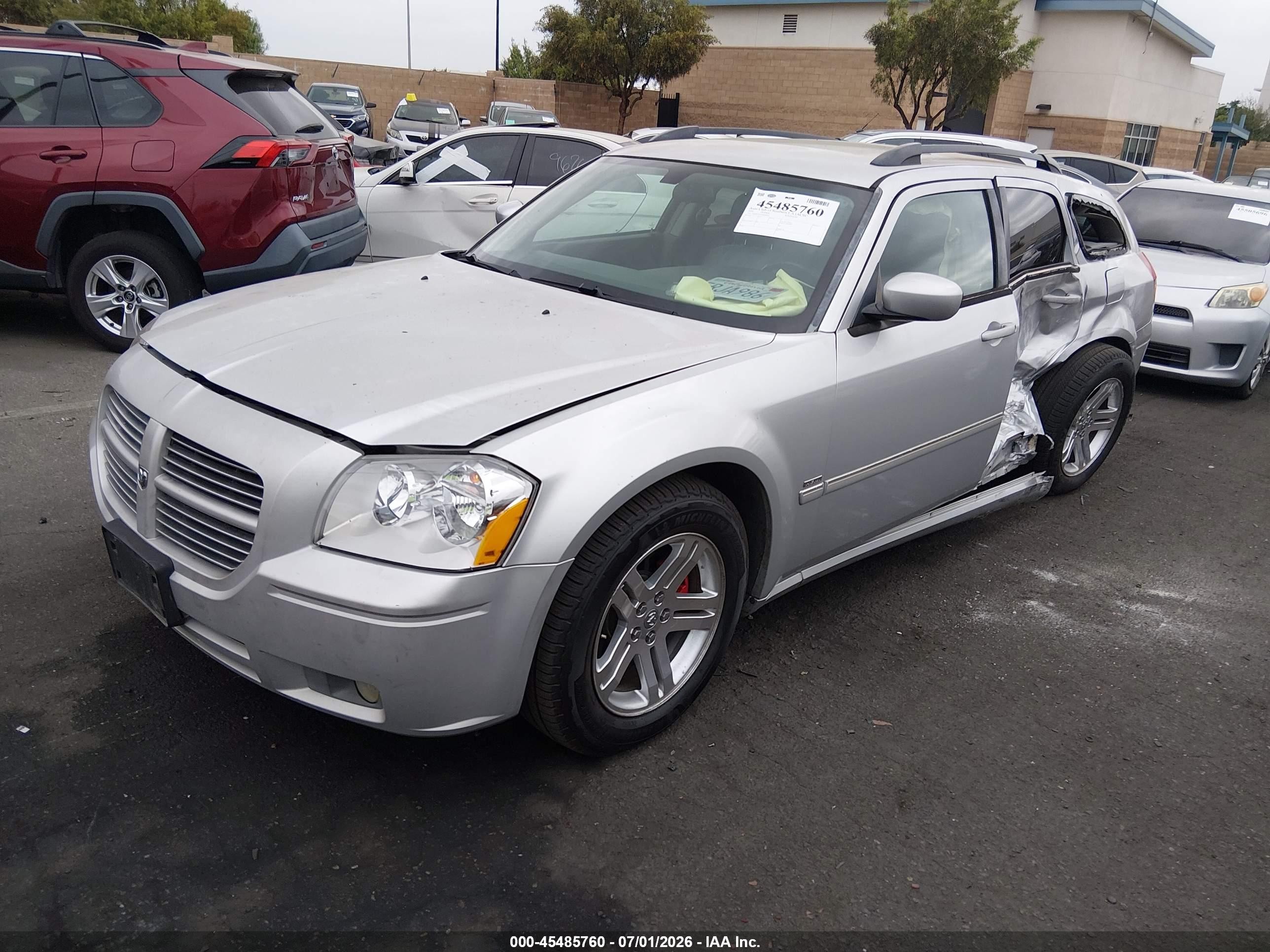 2005 Dodge Magnum Rt Silver vin: 2D8GV58225H680524