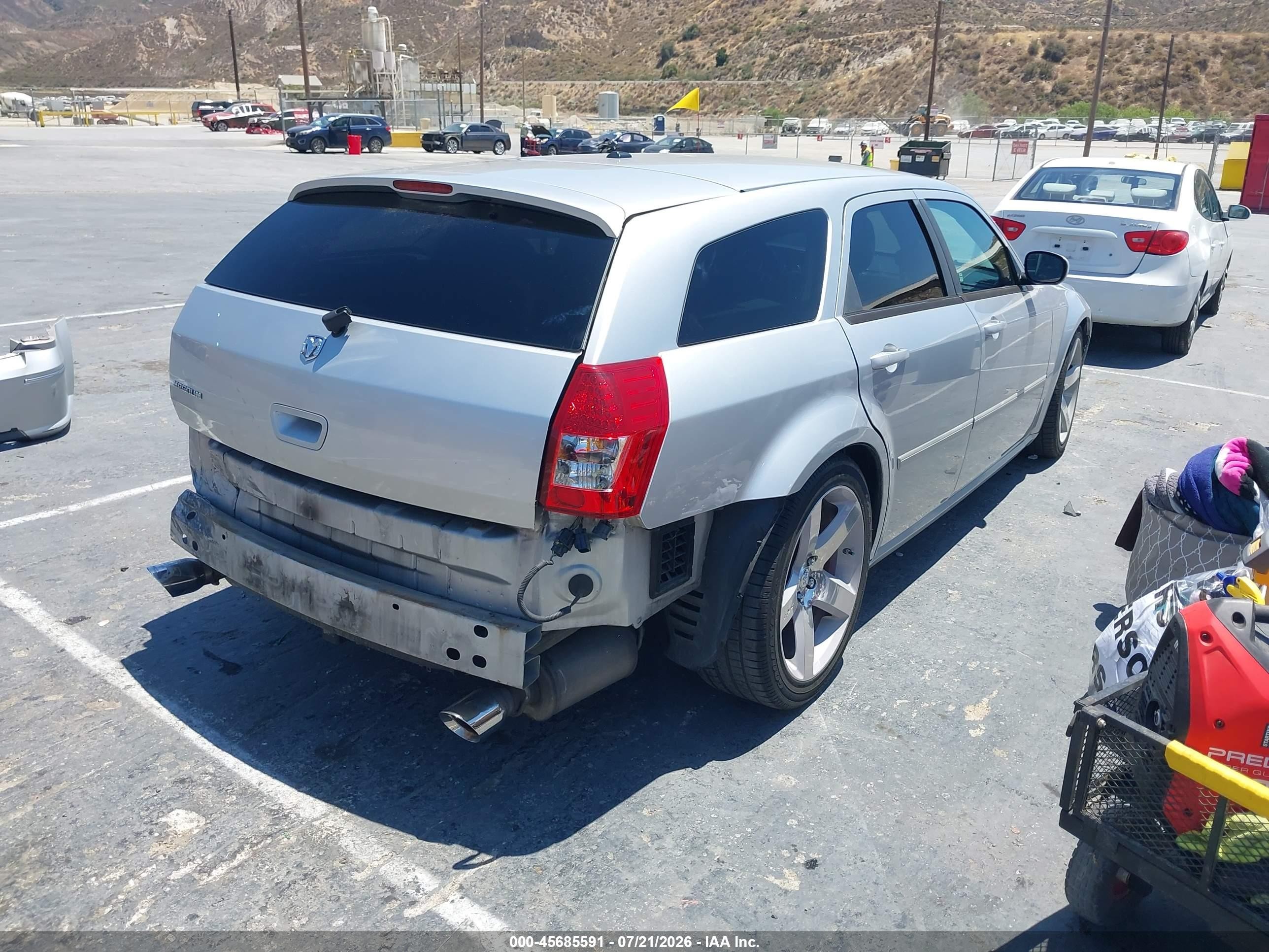 2007 Dodge Magnum Srt8 Silver vin: 2D8GV77347H655293
