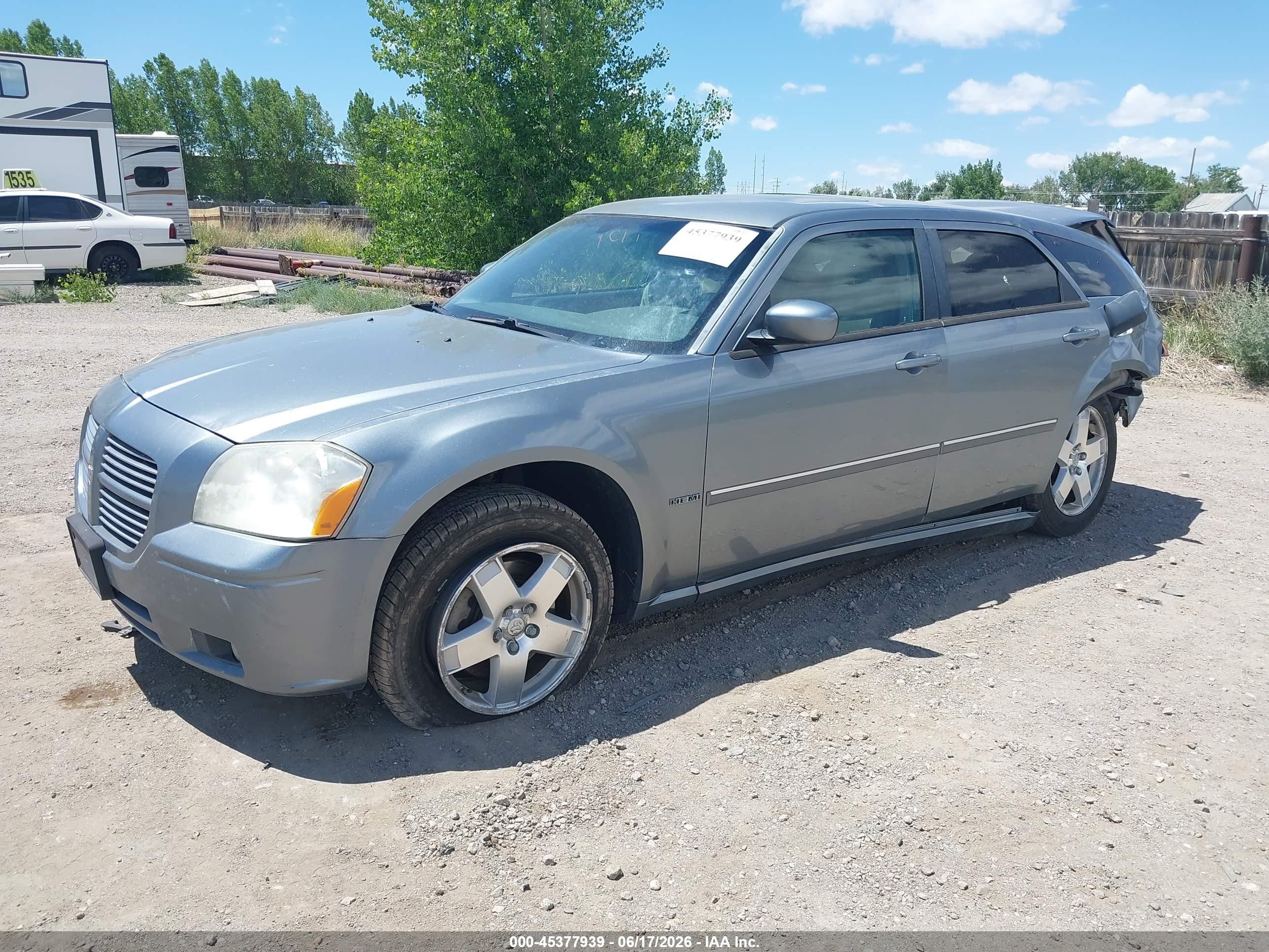 2006 Dodge Magnum Rt Silver vin: 2D8GZ57226H348185